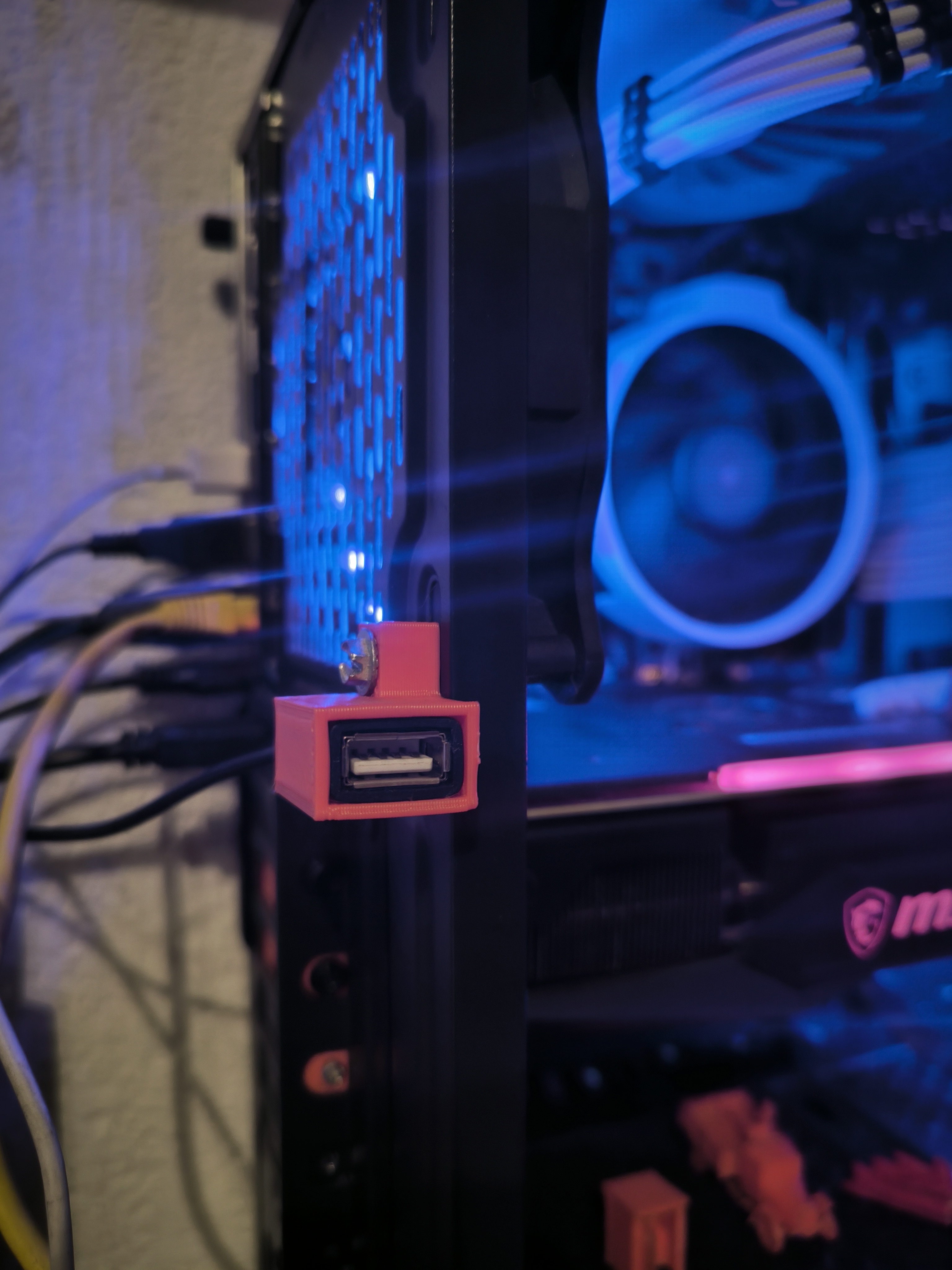 usb cable holder