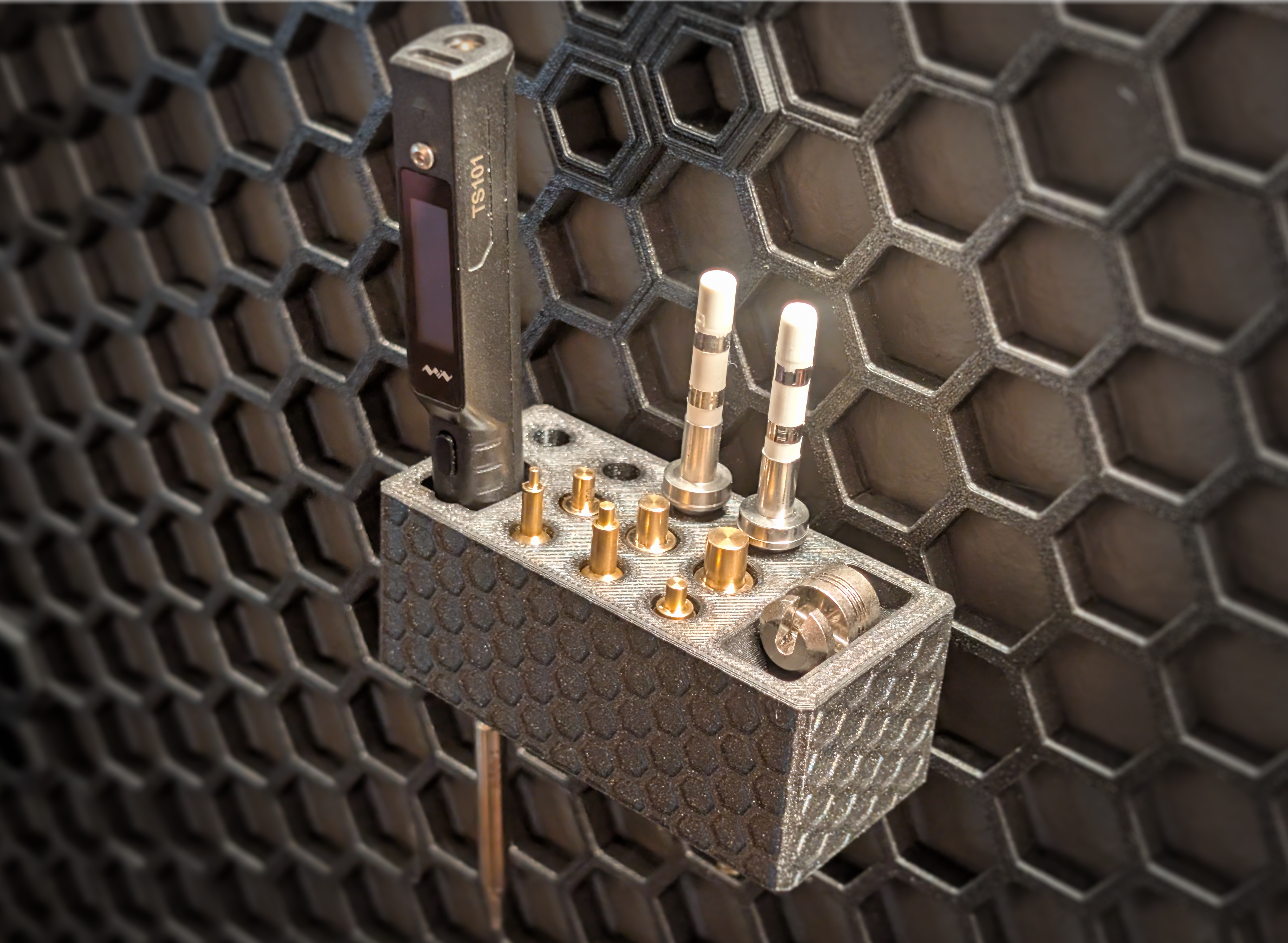 TS101 Holder (Honeycomb & Multiboard)