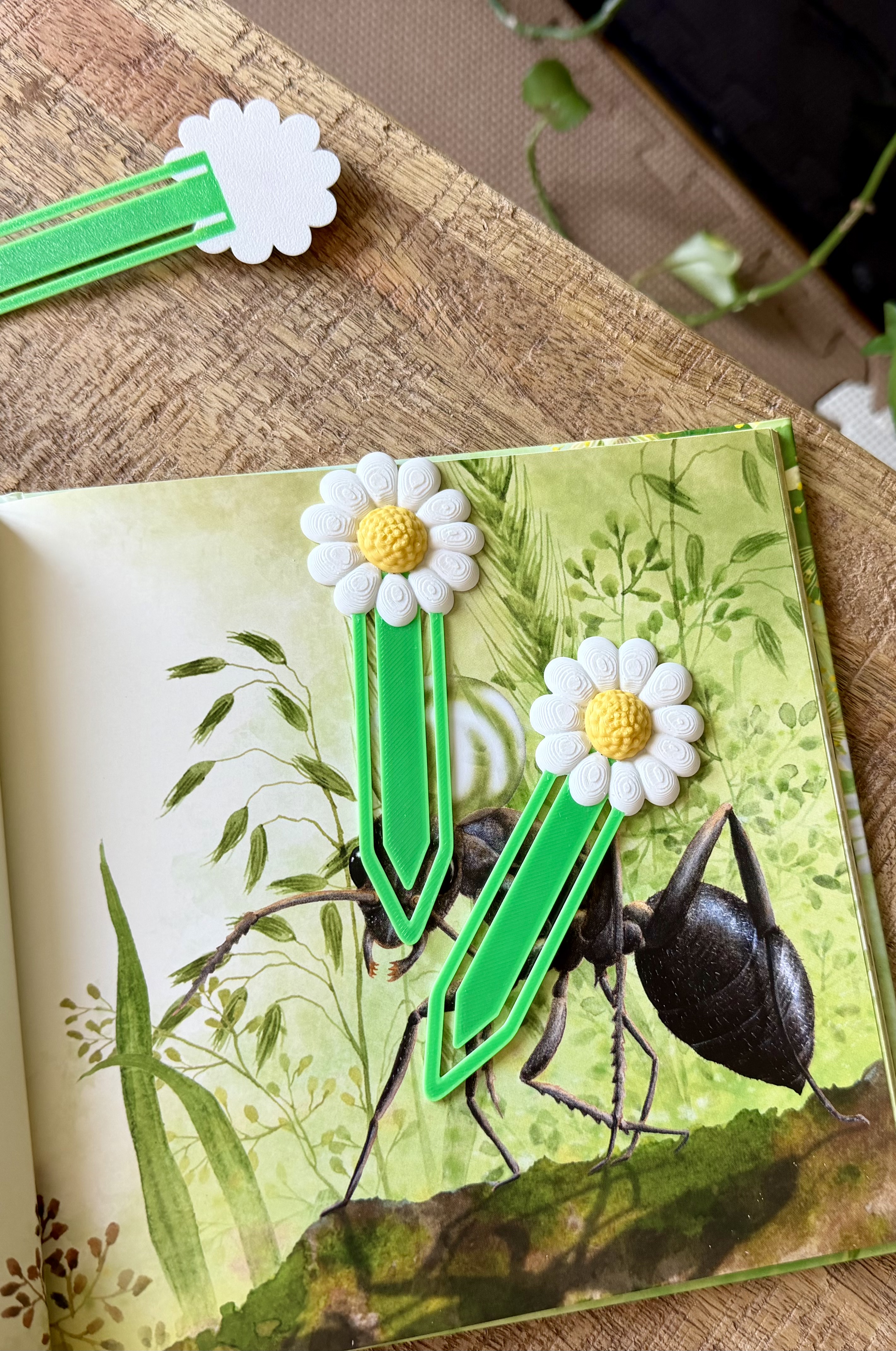 Daisy bookmark — miniatura 4