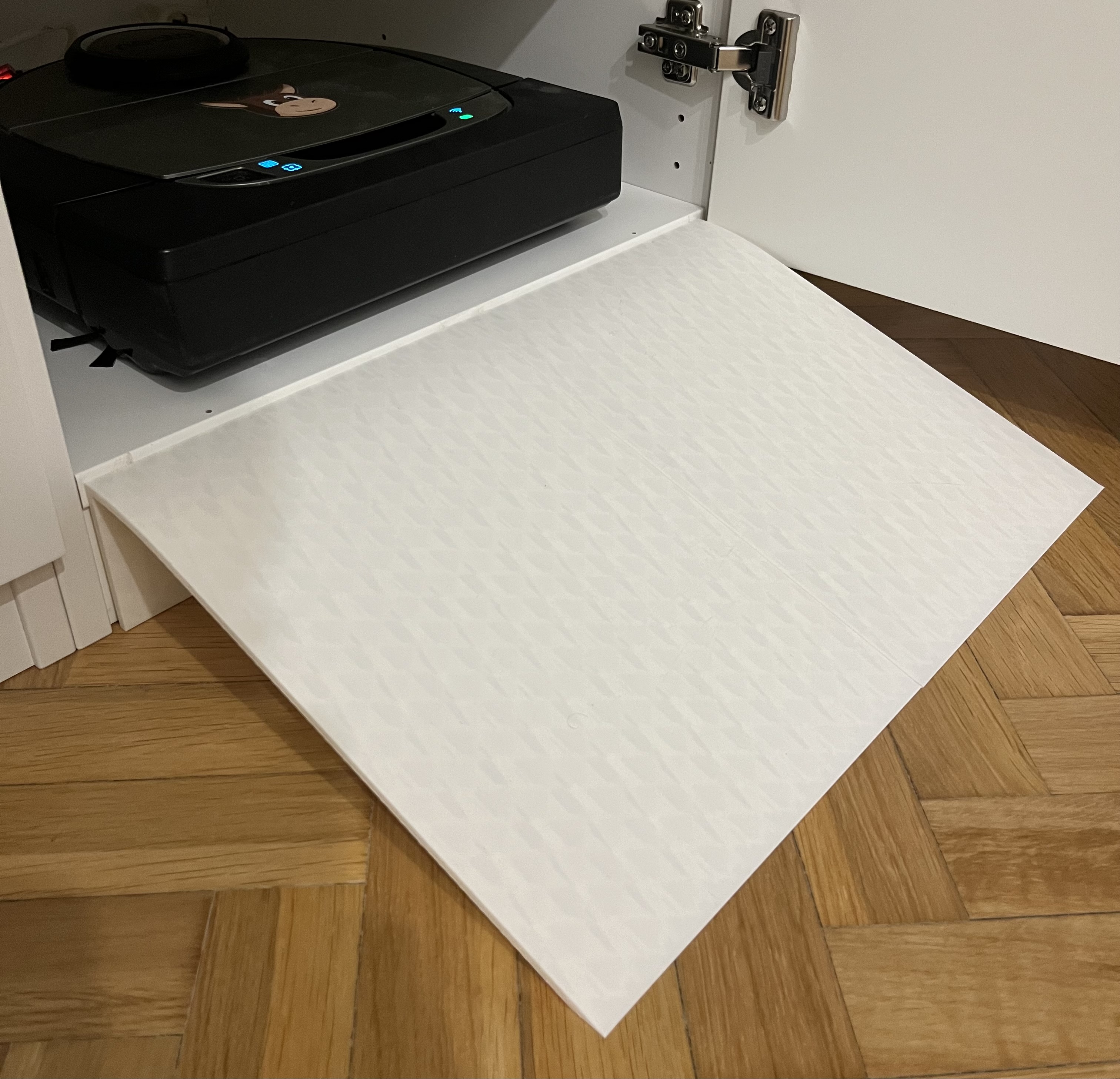 Ramp for Robotic Vacuum Cleaner – IKEA PAX Entry Helper