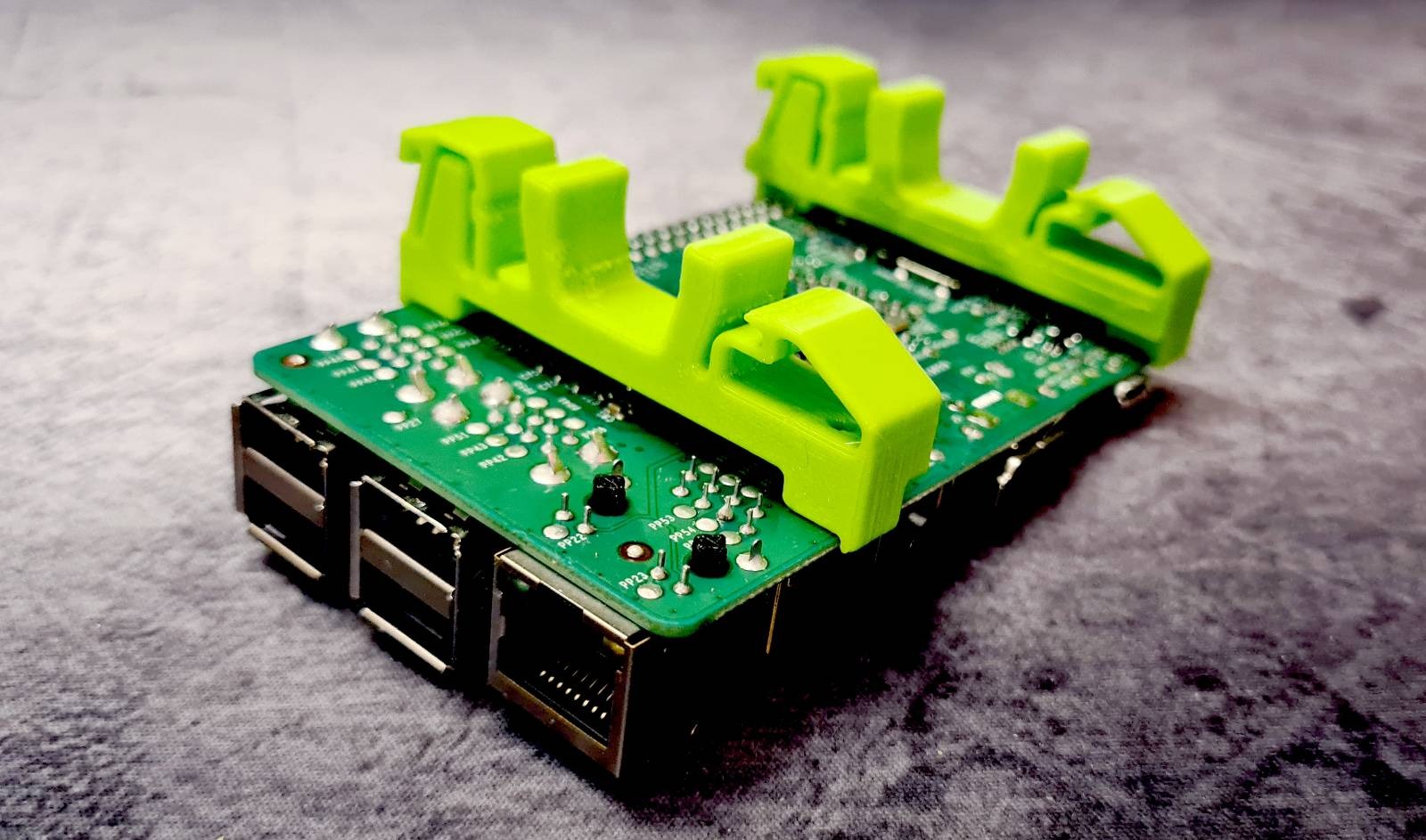 Simple DIN Pi (horizontal mount) 3D model thumbnail