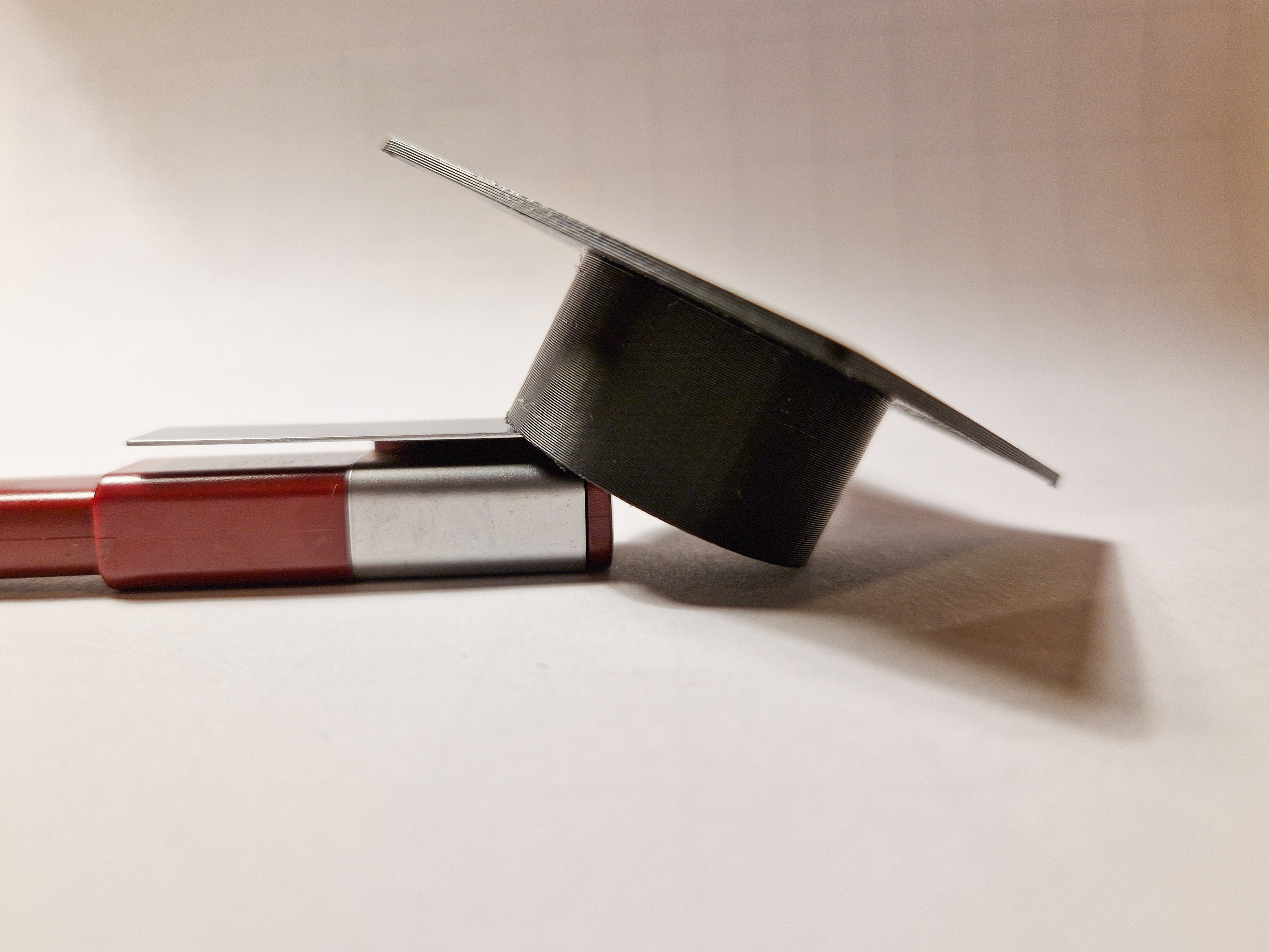 Miniatura 2 do modelo 3D Small Simple Graduation Cap (no support)