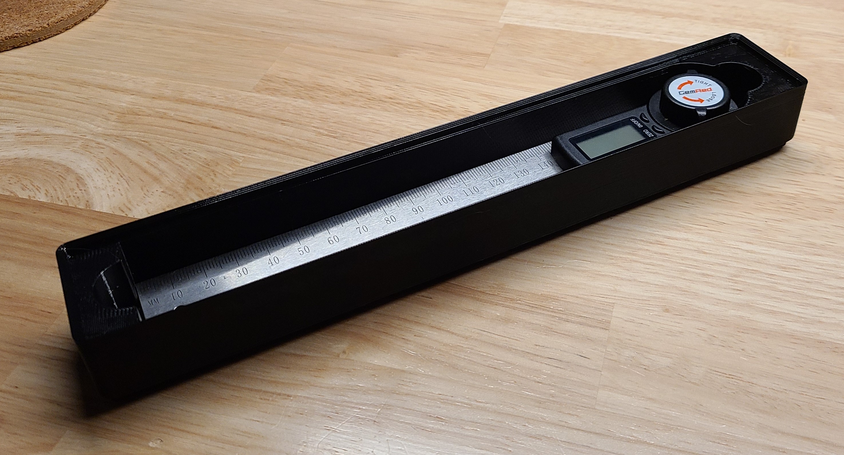 Gemred Digital Angle Finder - Gridfinity