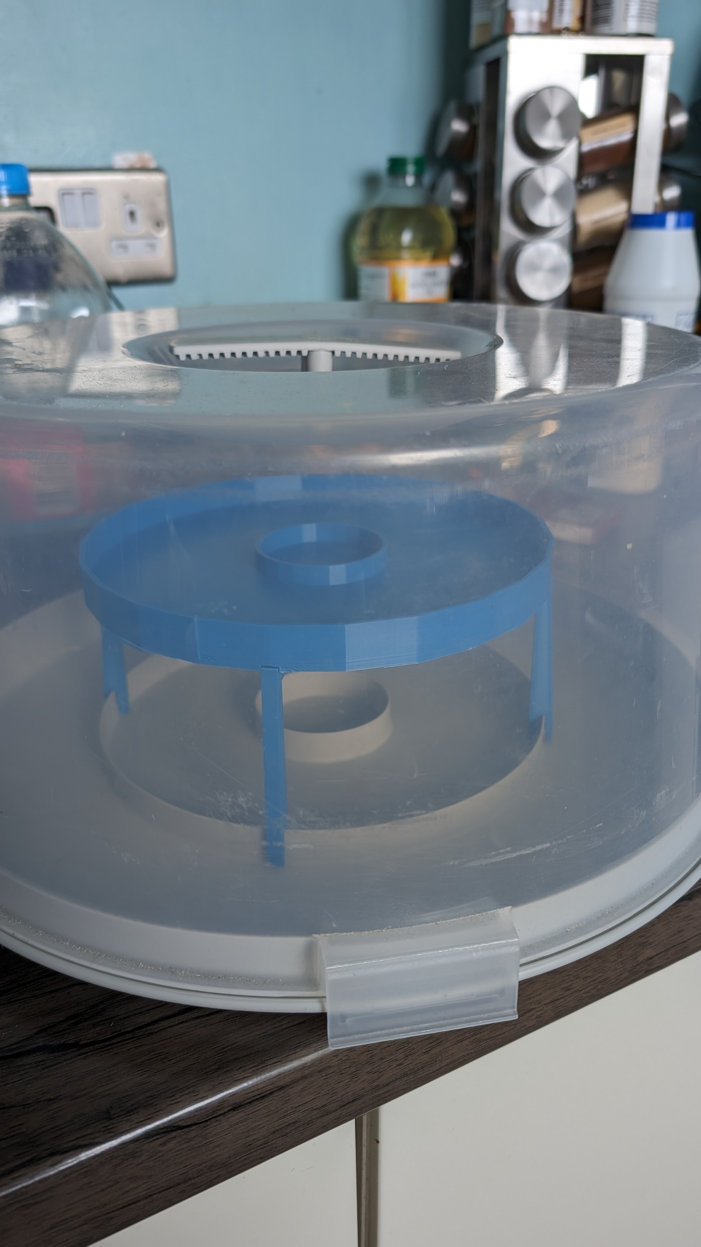 Accessories for Ikea Krispig Cake Box by Jonny Rees Download free STL