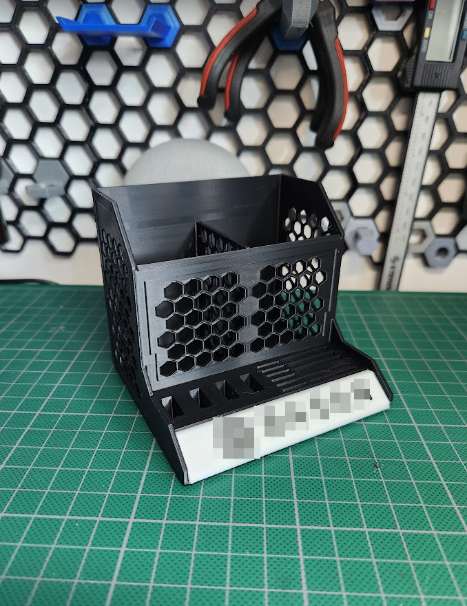 Desk Organizer for pens and pencils with usb and sdcard holders