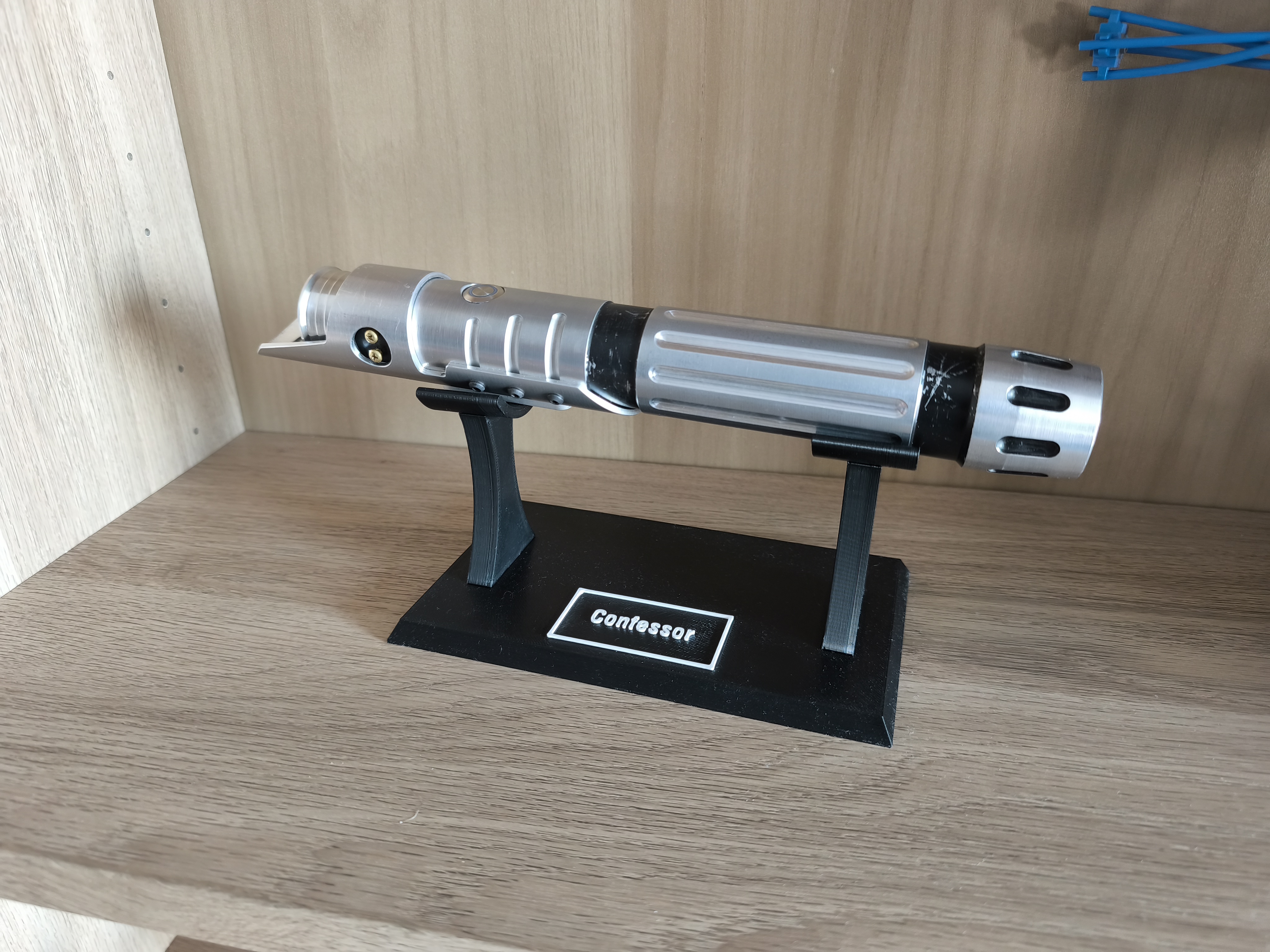 Display Stand for Lightsabers | works with Stuntsabers