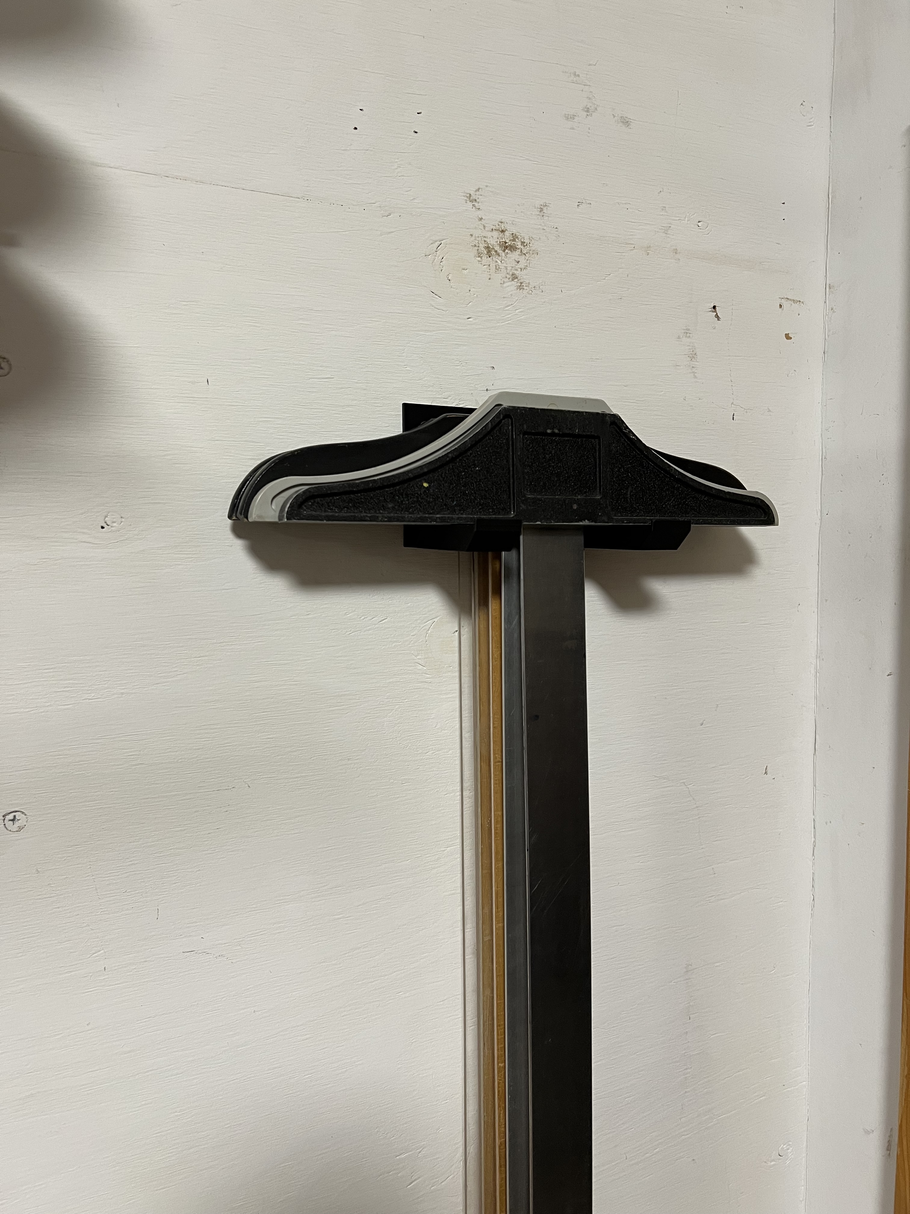 T-Square Wall Mount