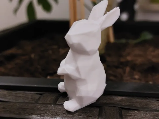 low poly easter bunny 4