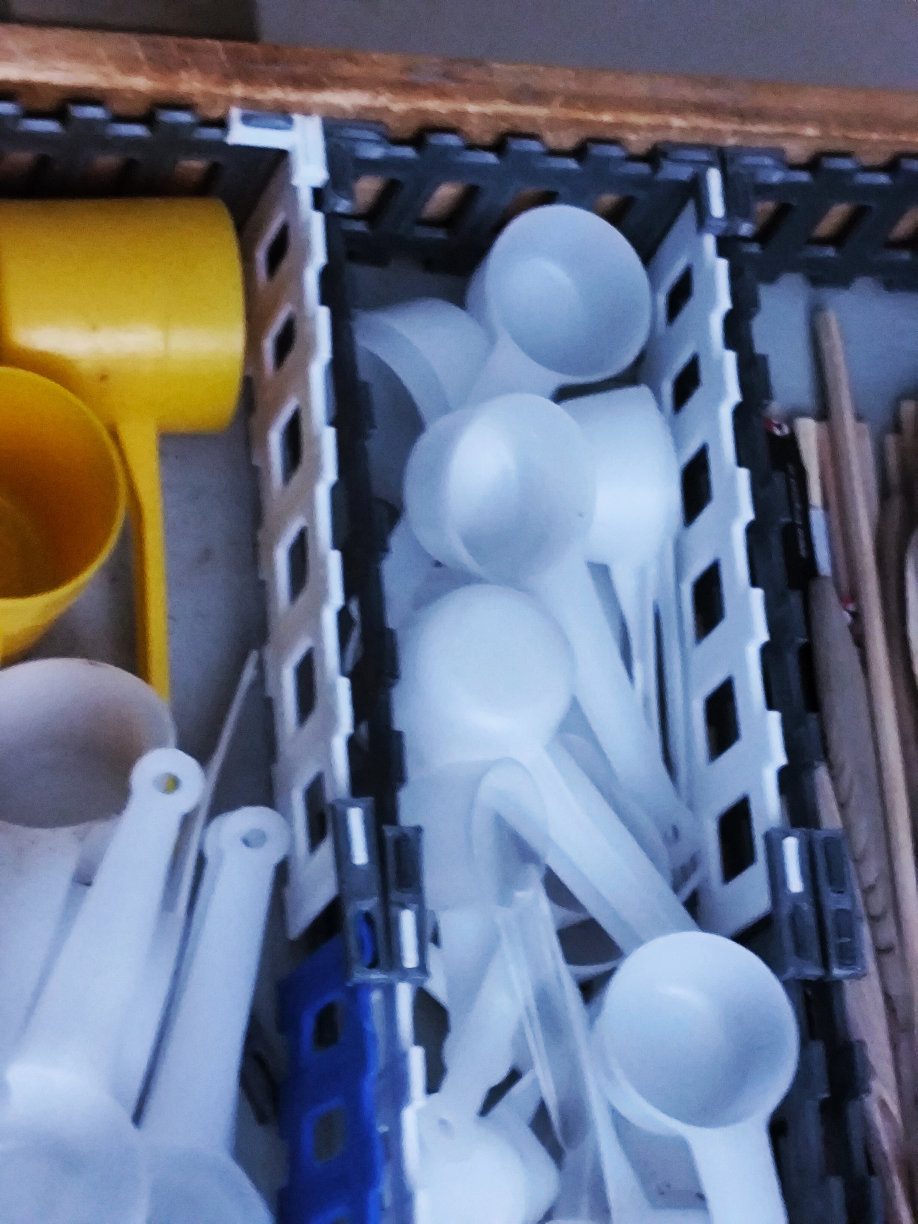 Customizable Drawer Organizer image 2