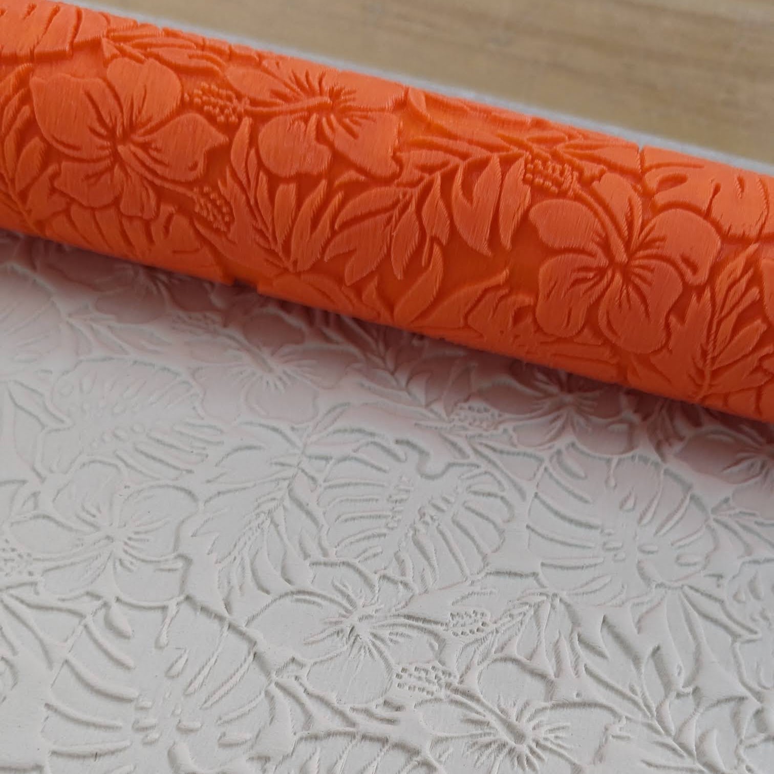 Monstera and hibiscus - XL texture roller