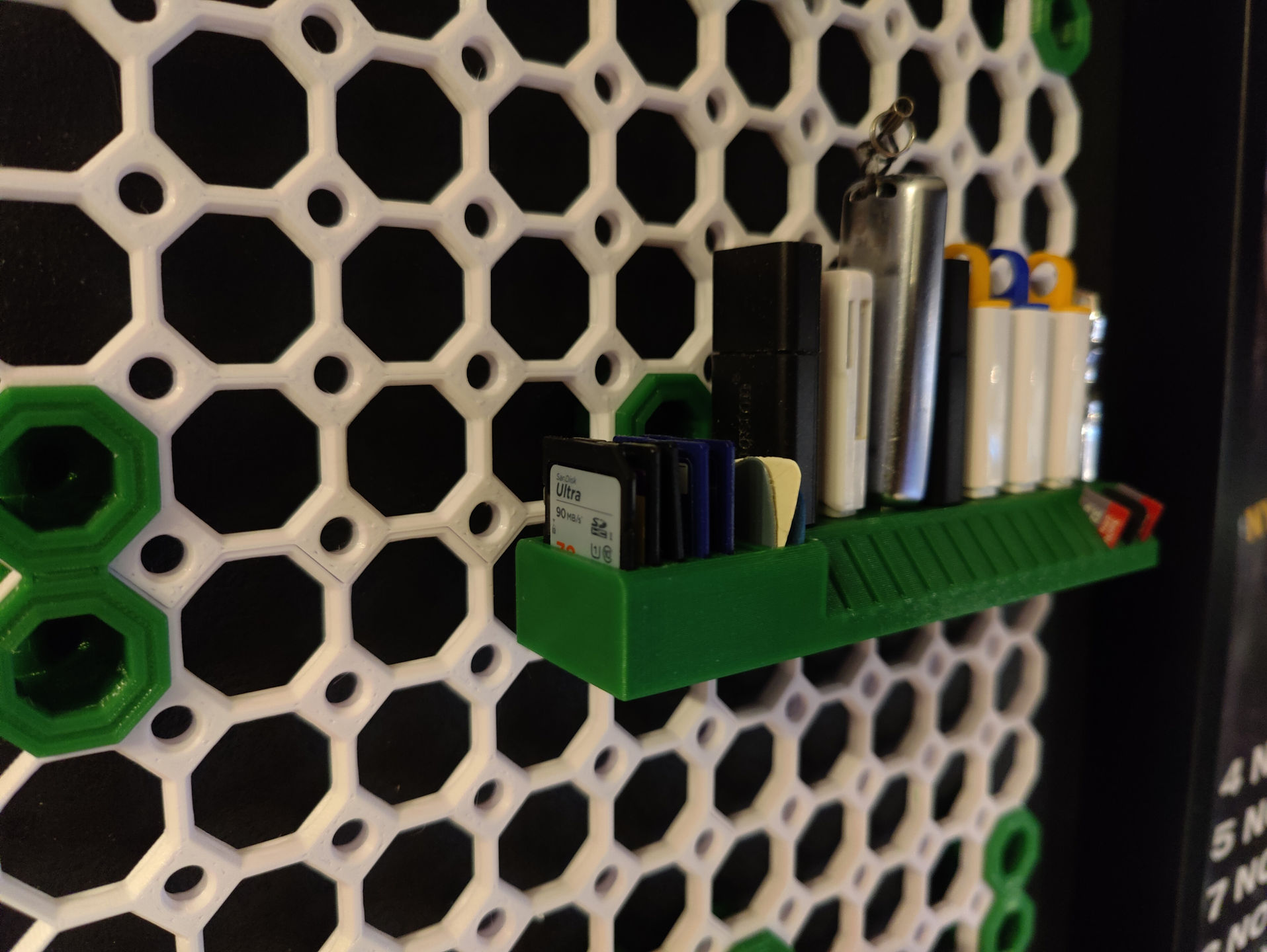 Multiboard USB/SD card/MicroSD card holder