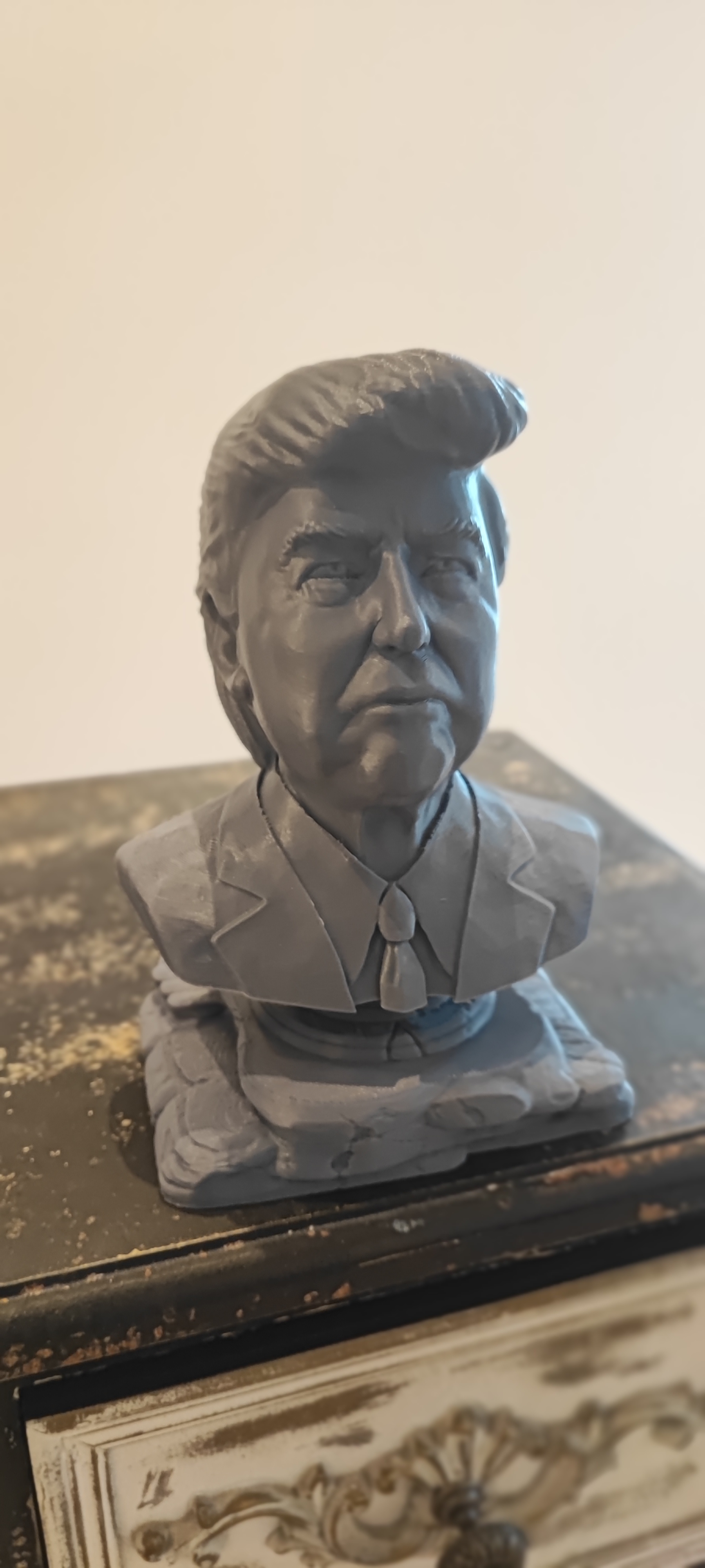 Donald Trump bust
