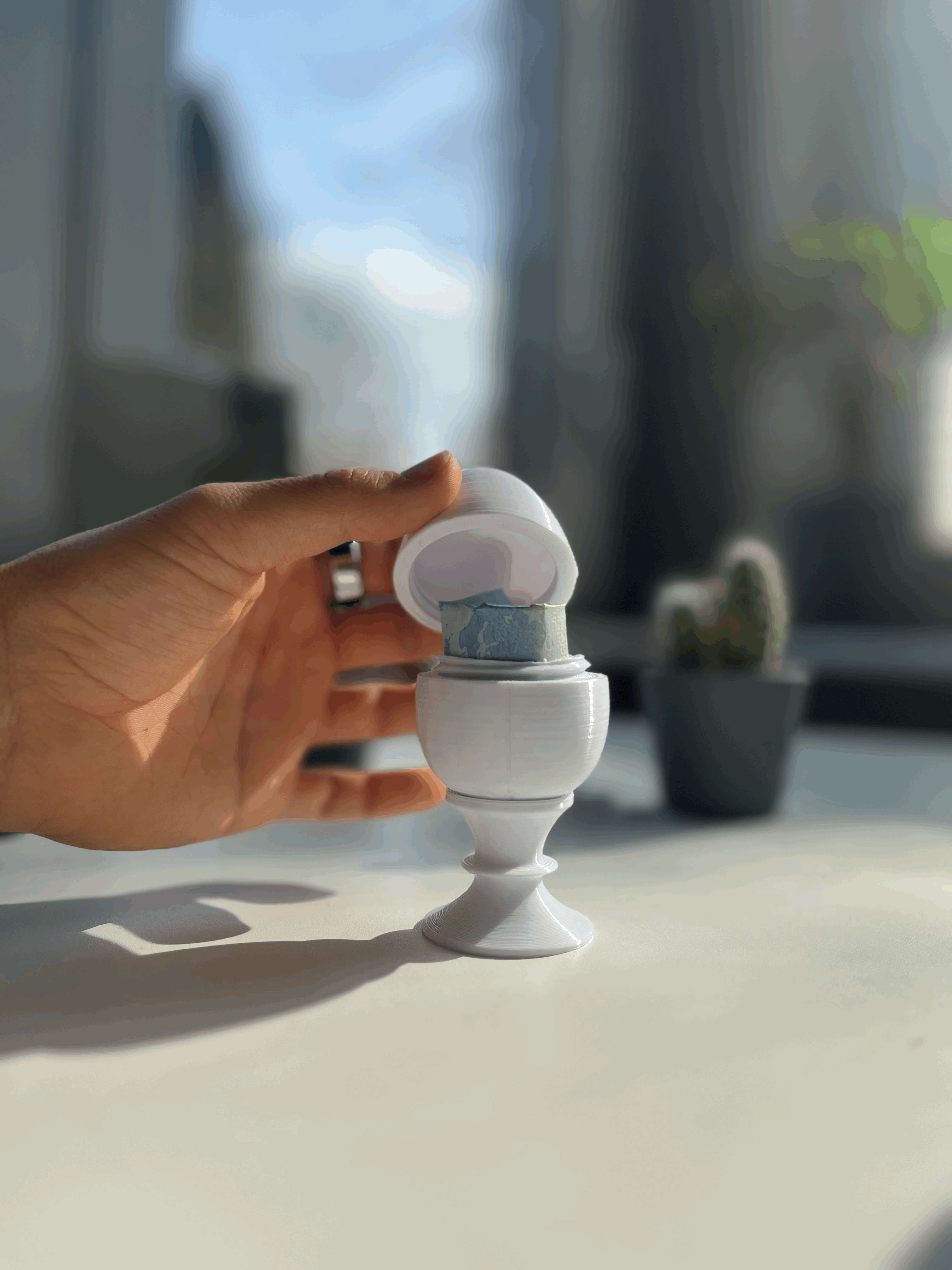 Miniatura 2 do modelo 3D Threaded Easter Egg