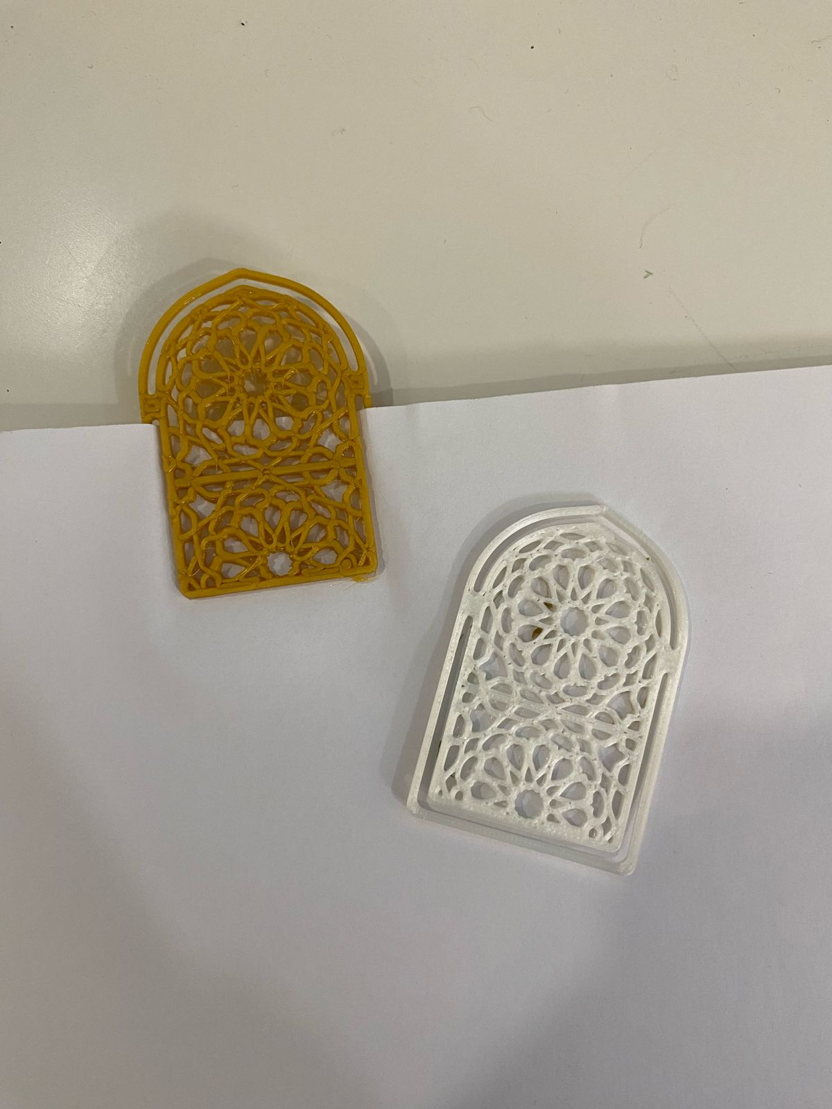 a bookamrk with an islamic pattern