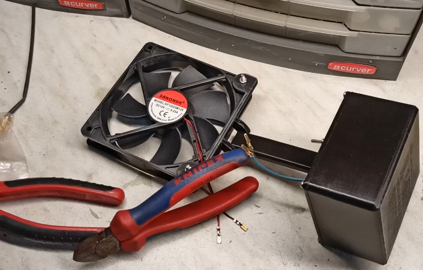 Soldering fan, uniwersal fan, 18650 battery fan