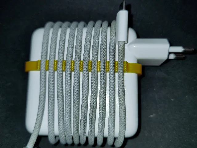 67W Macbook Charger Cable Management