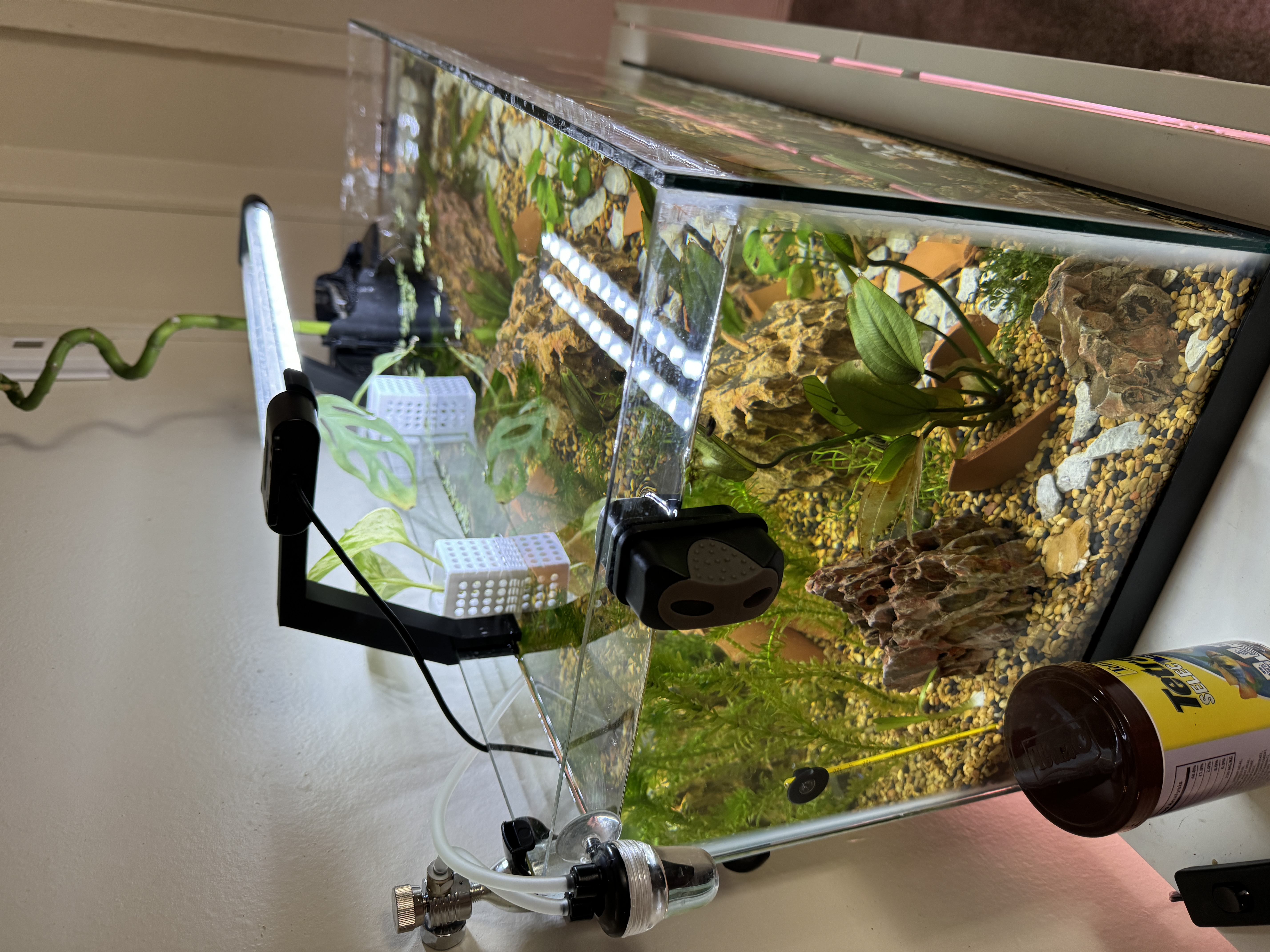 Aquarium Light Holder For 16mm LED/Flourescent Bulbs