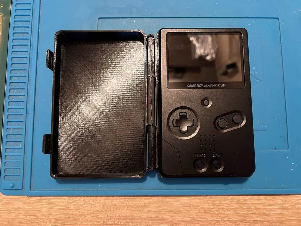 Game Boy Advance SP Unhinged box by Guigro | Download free