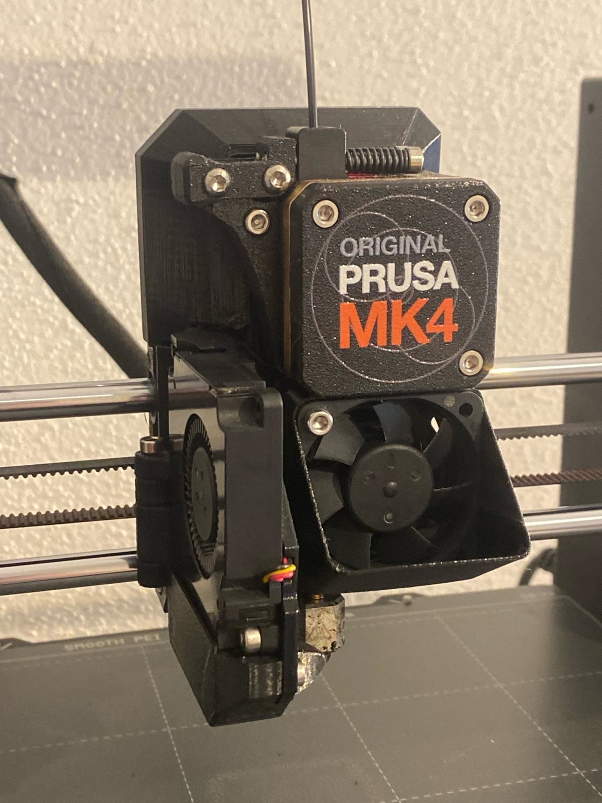 MK4 Hotend Fan Shield - eliminates turbulence / drafts at the nozzle caused by the hotend fan - Fan shroud - REMIX of the Remix -> V4 3D model thumbnail