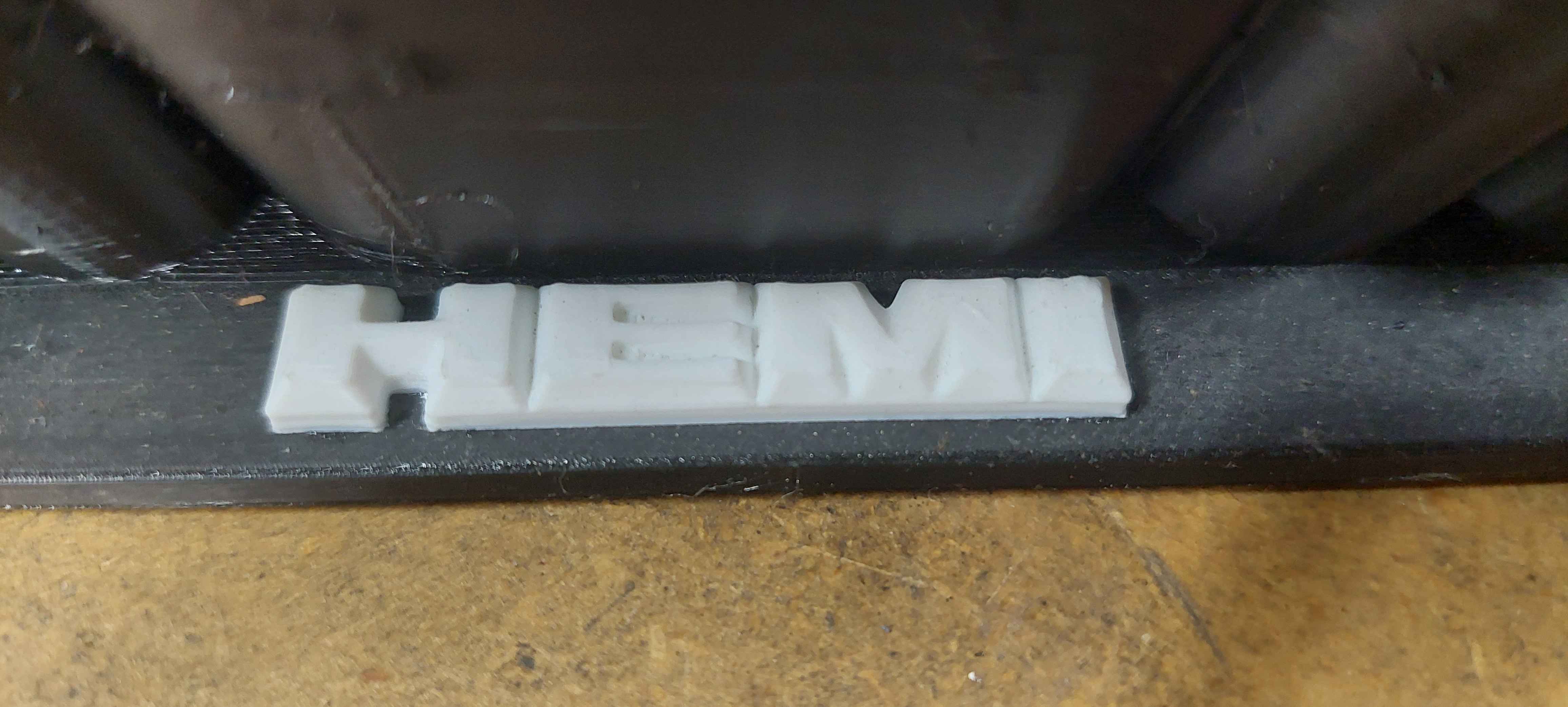 HEMI Logo