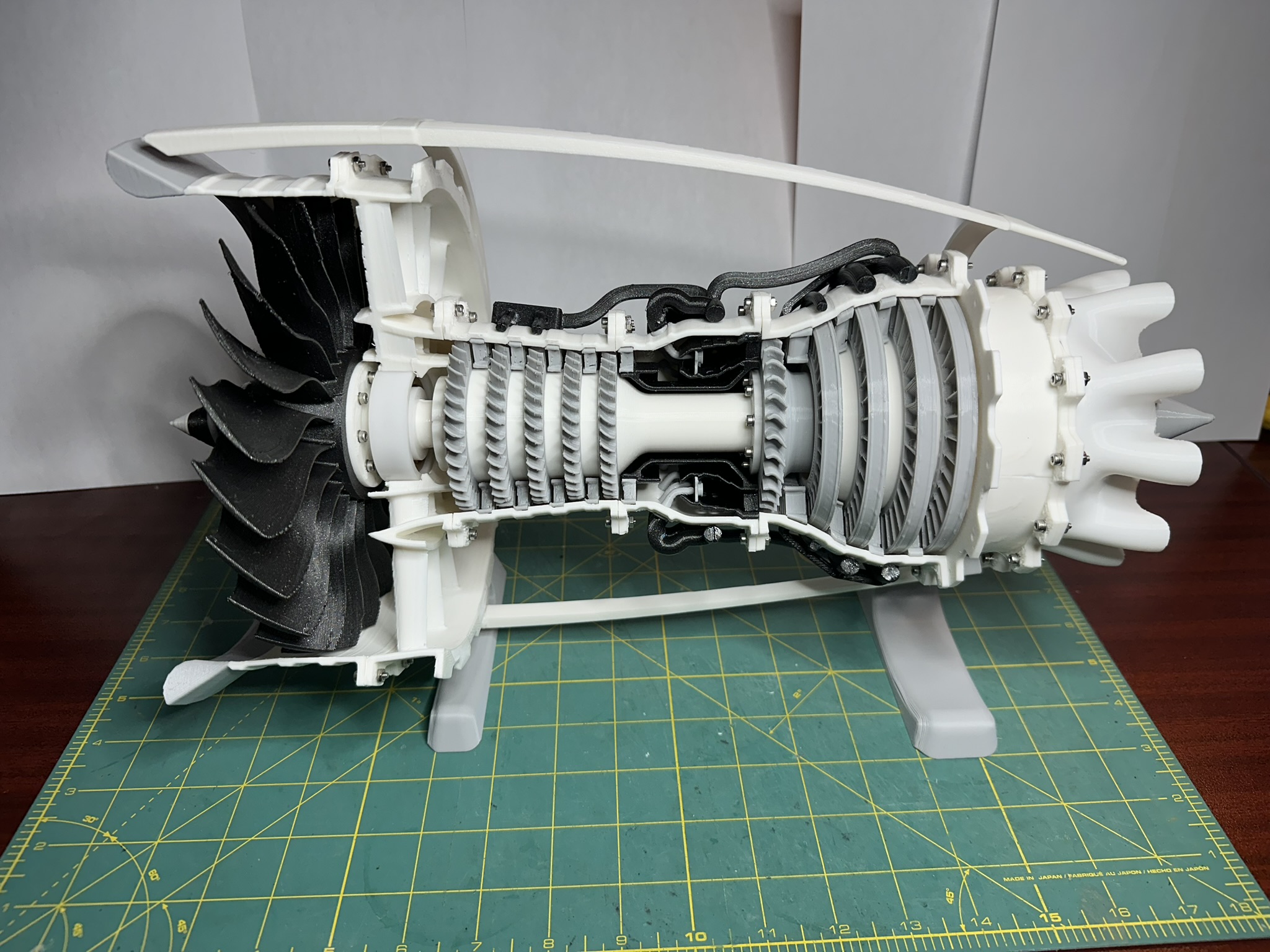 Jet Engine Pipes — miniatura 2