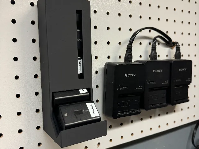 Sony NP-FZ100 Battery Dispenser