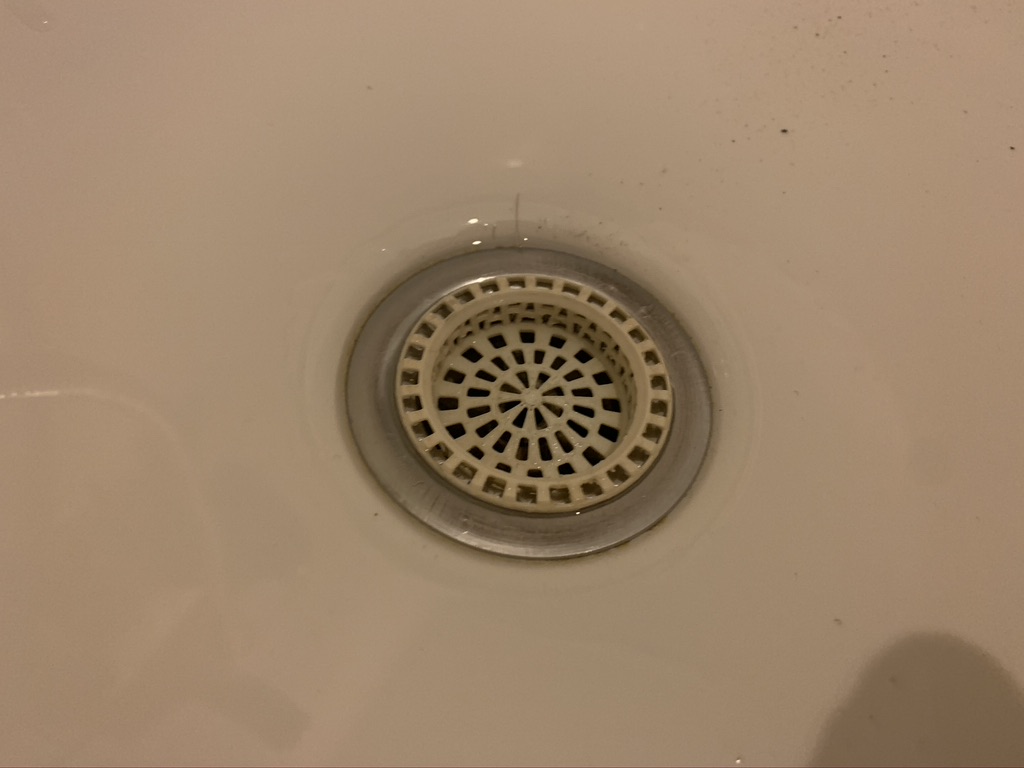 Miniatura 2 do modelo 3D Bathtub Plug & Drain Strainer