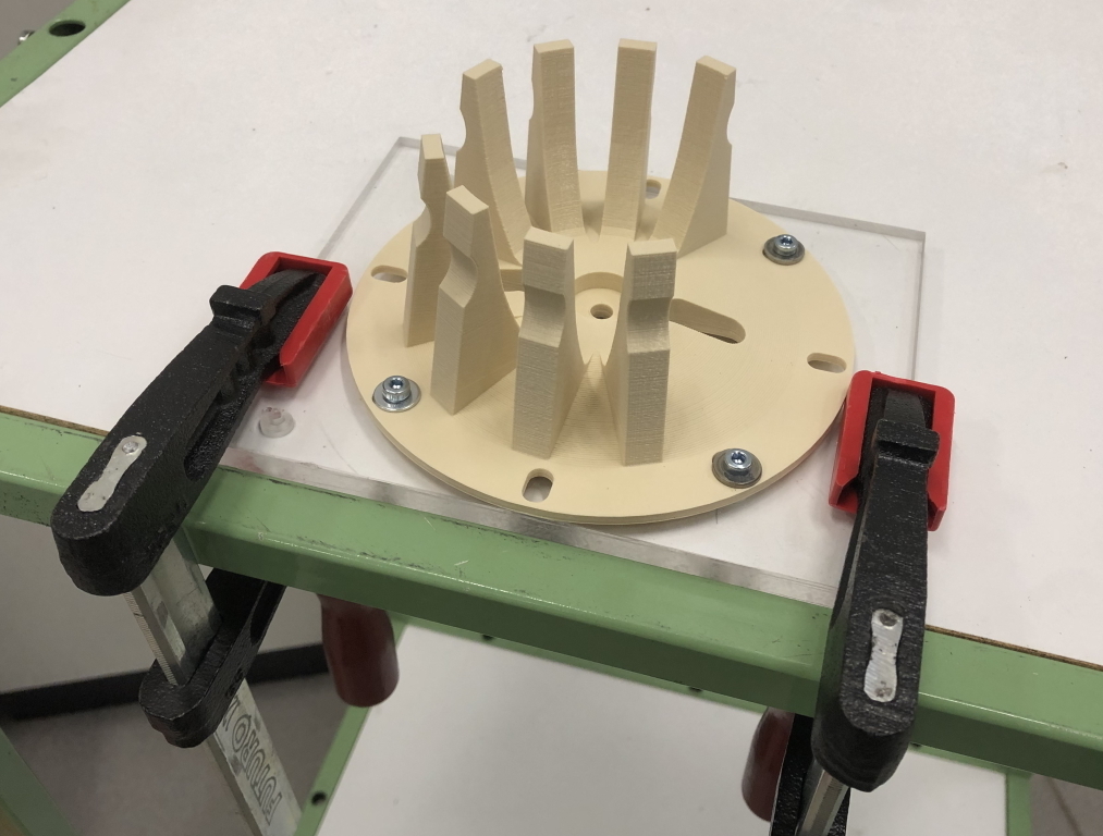 Upside-down stand for Cryostream 800
