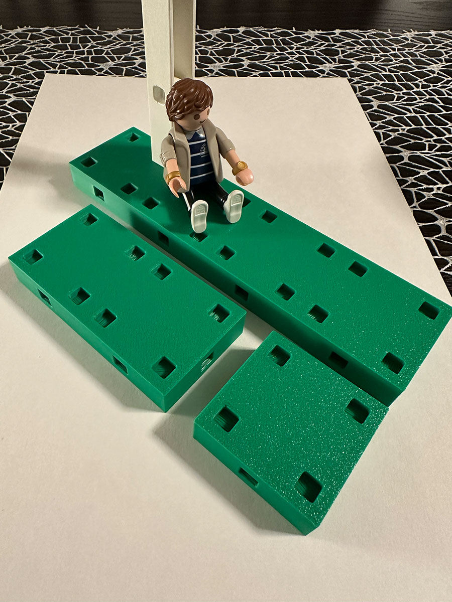 (New) System X Plates (1x2, 1x2, 1x4) holes on both sides for Playmobil ...