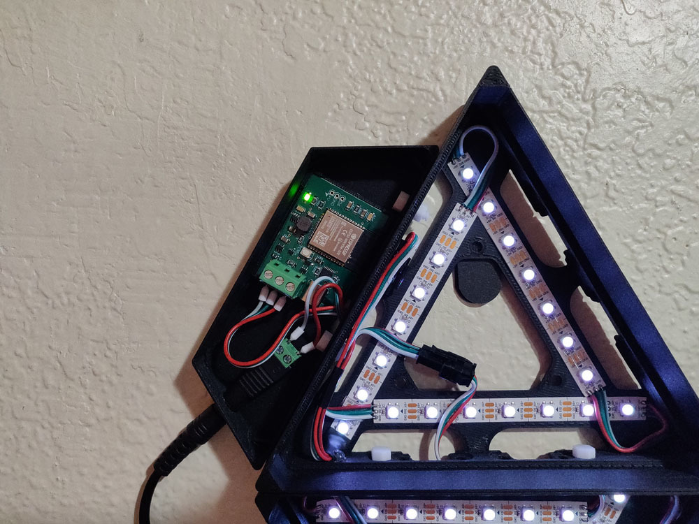 Pixel Pro v4 Controller Box for Nanoleaf Replica