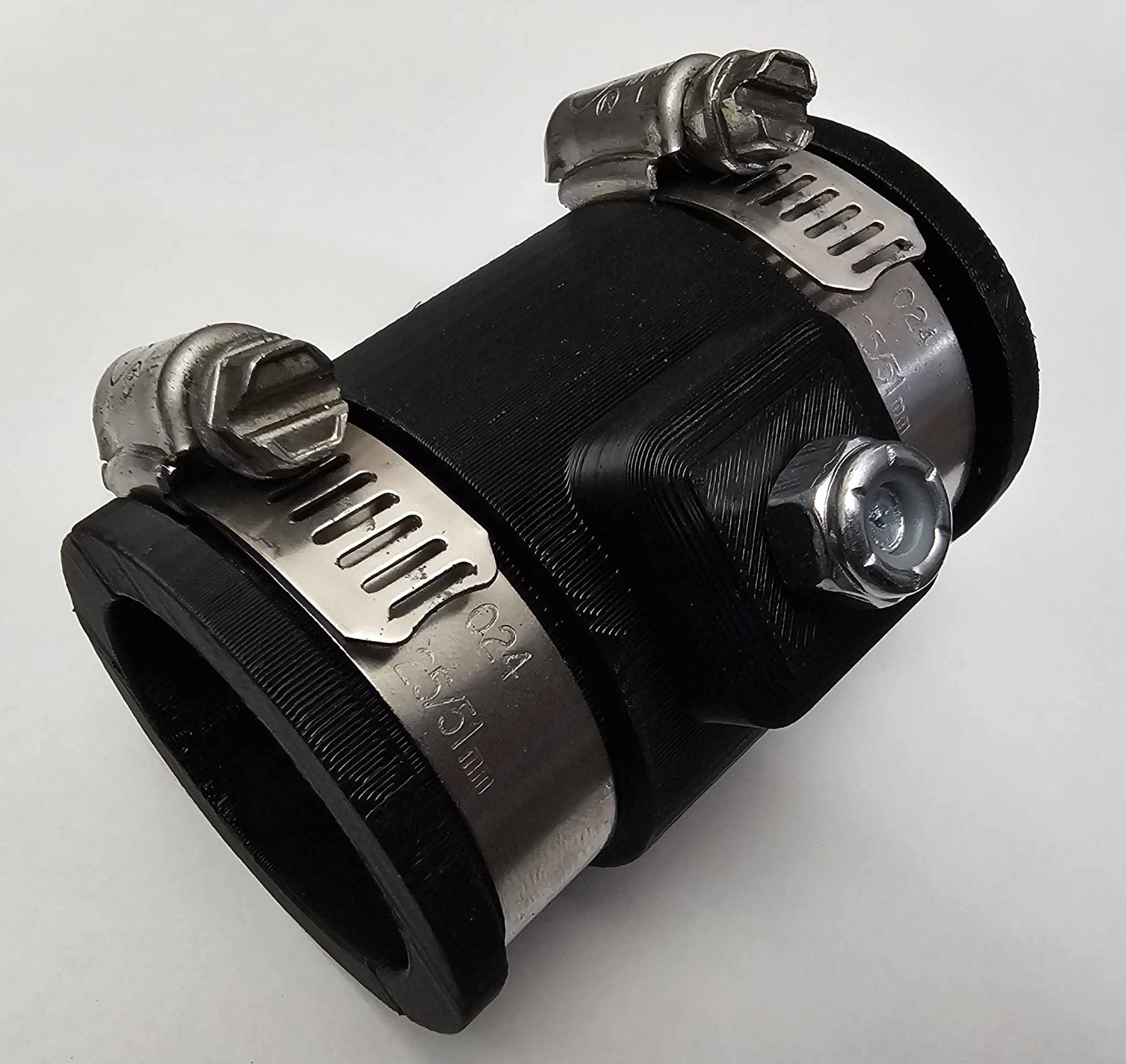 Roll cage pipe clamp attachment point for 1.5" tube.