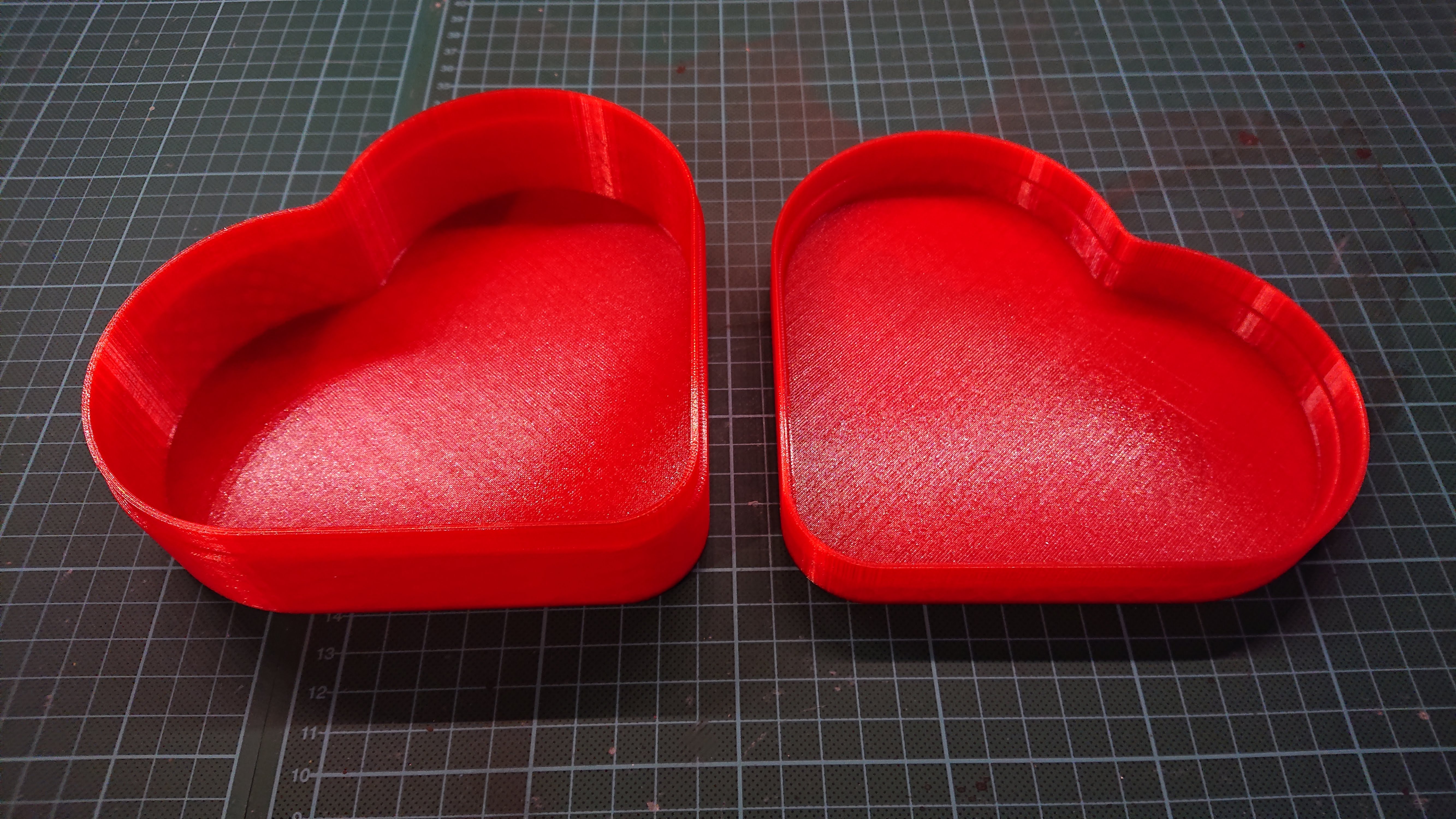 Miniatura 2 do modelo 3D Heart Shaped Box
