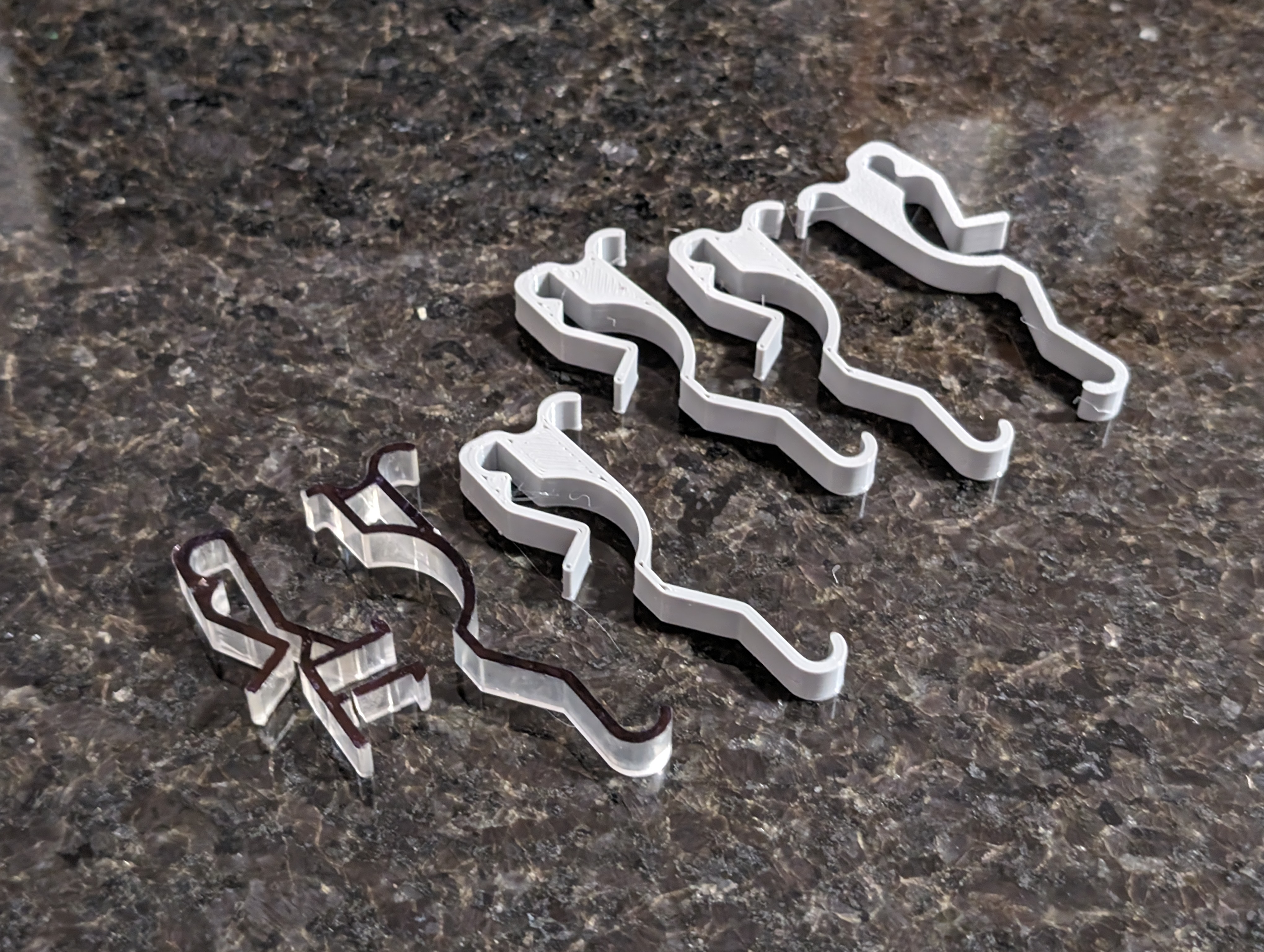 Venetian Blind Valence Clip