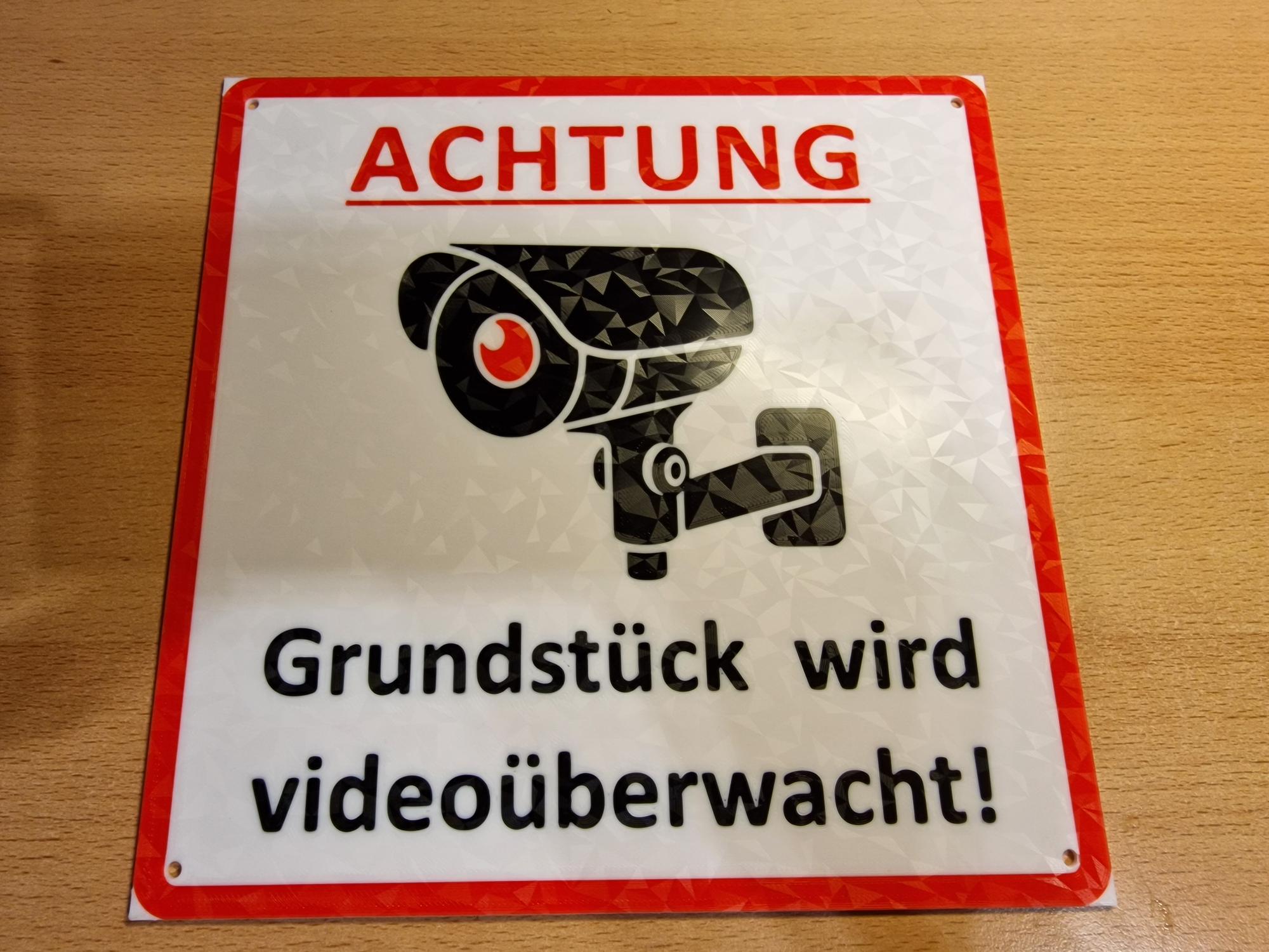 ACHTUNG - Grundstück wird Videüberwacht!