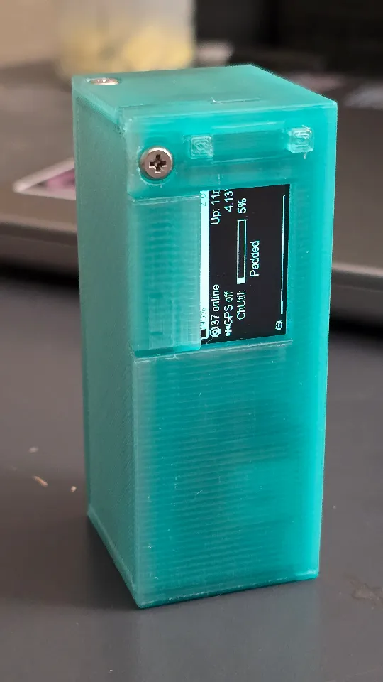 Heltec T114 case w/ 18650 battery holder by Jaroslav Henzely