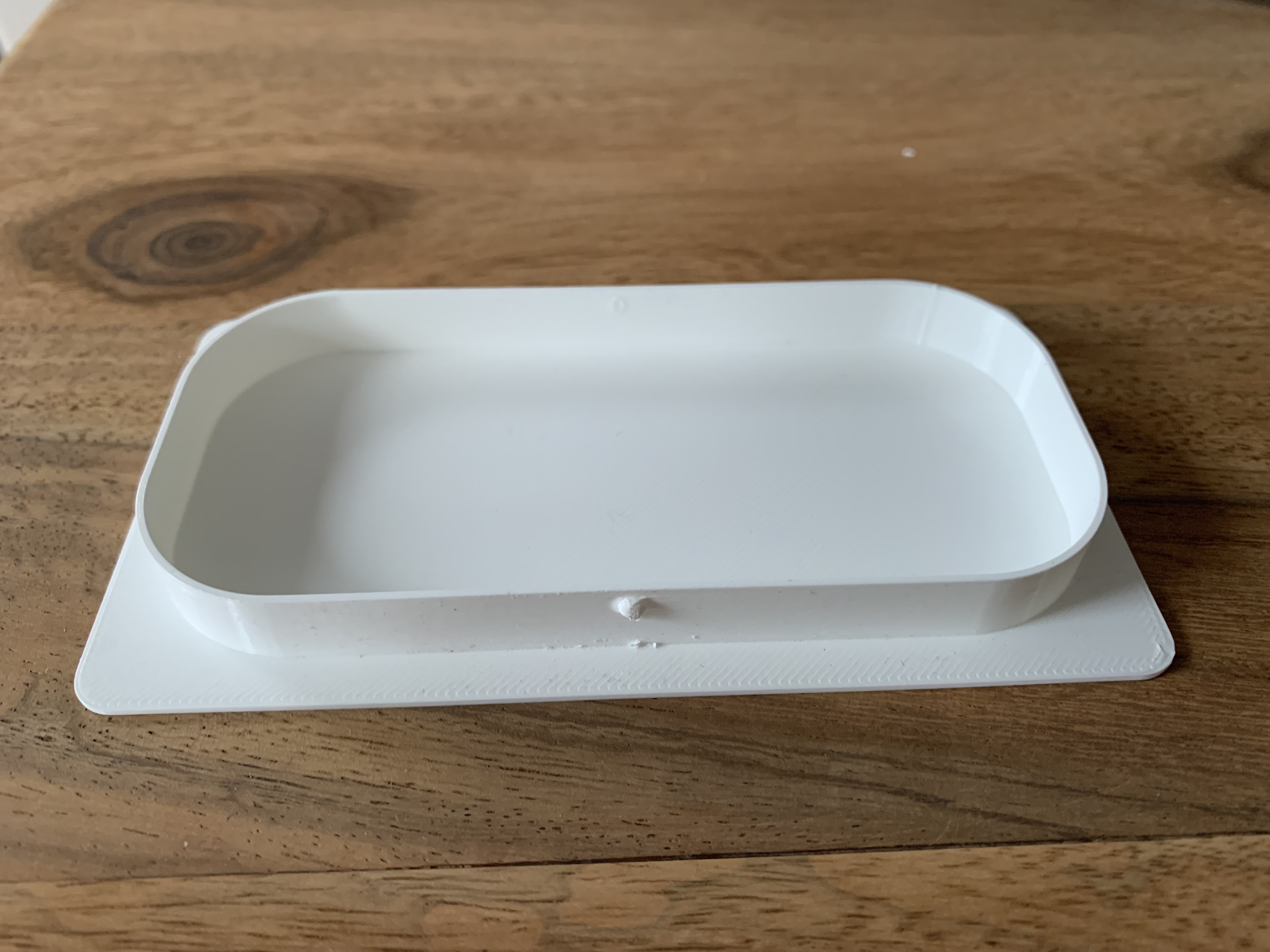 Abdeckung Kanal / Socket cover