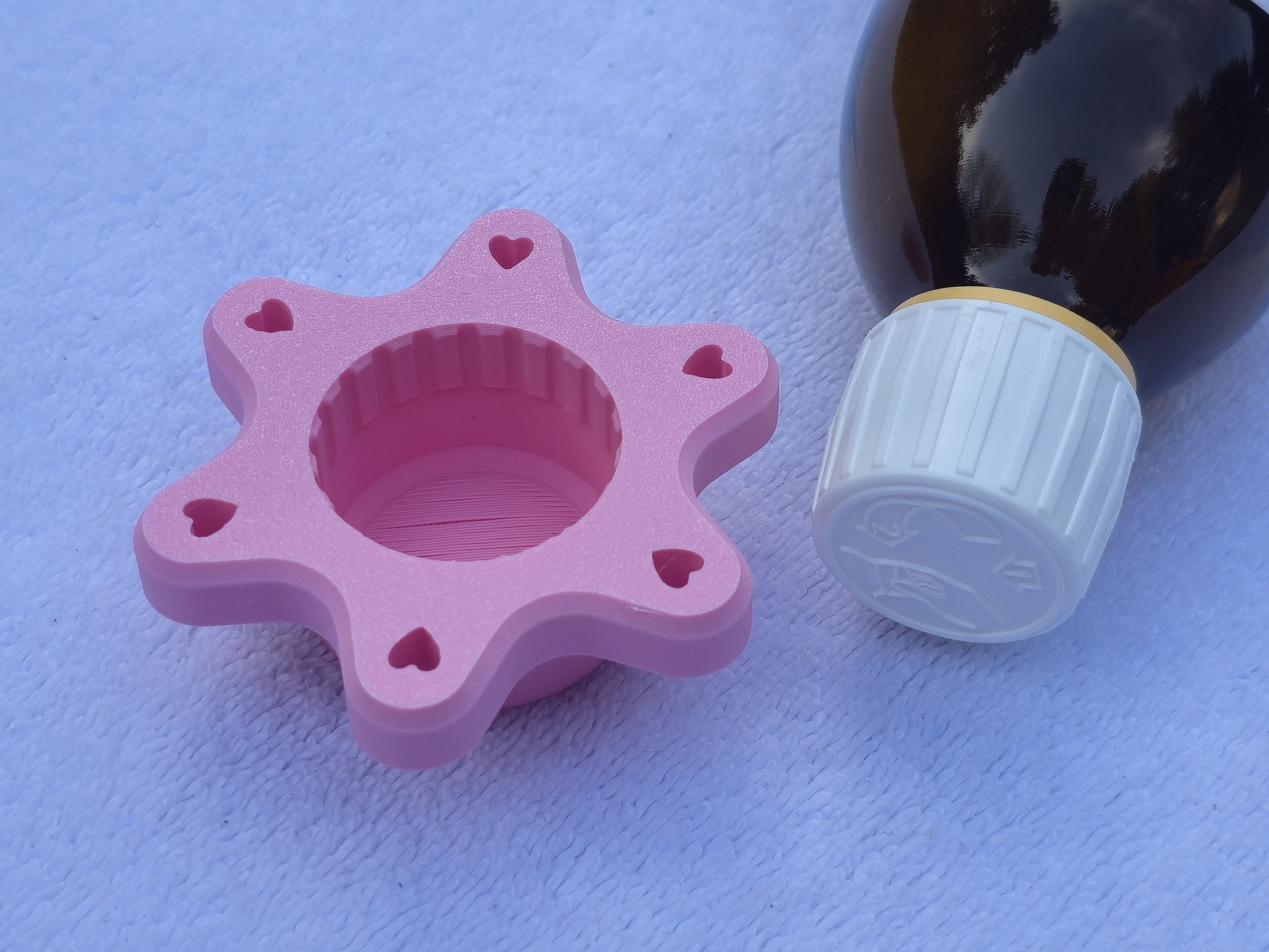 Amneal oral medicine bottle cap opener 3D model