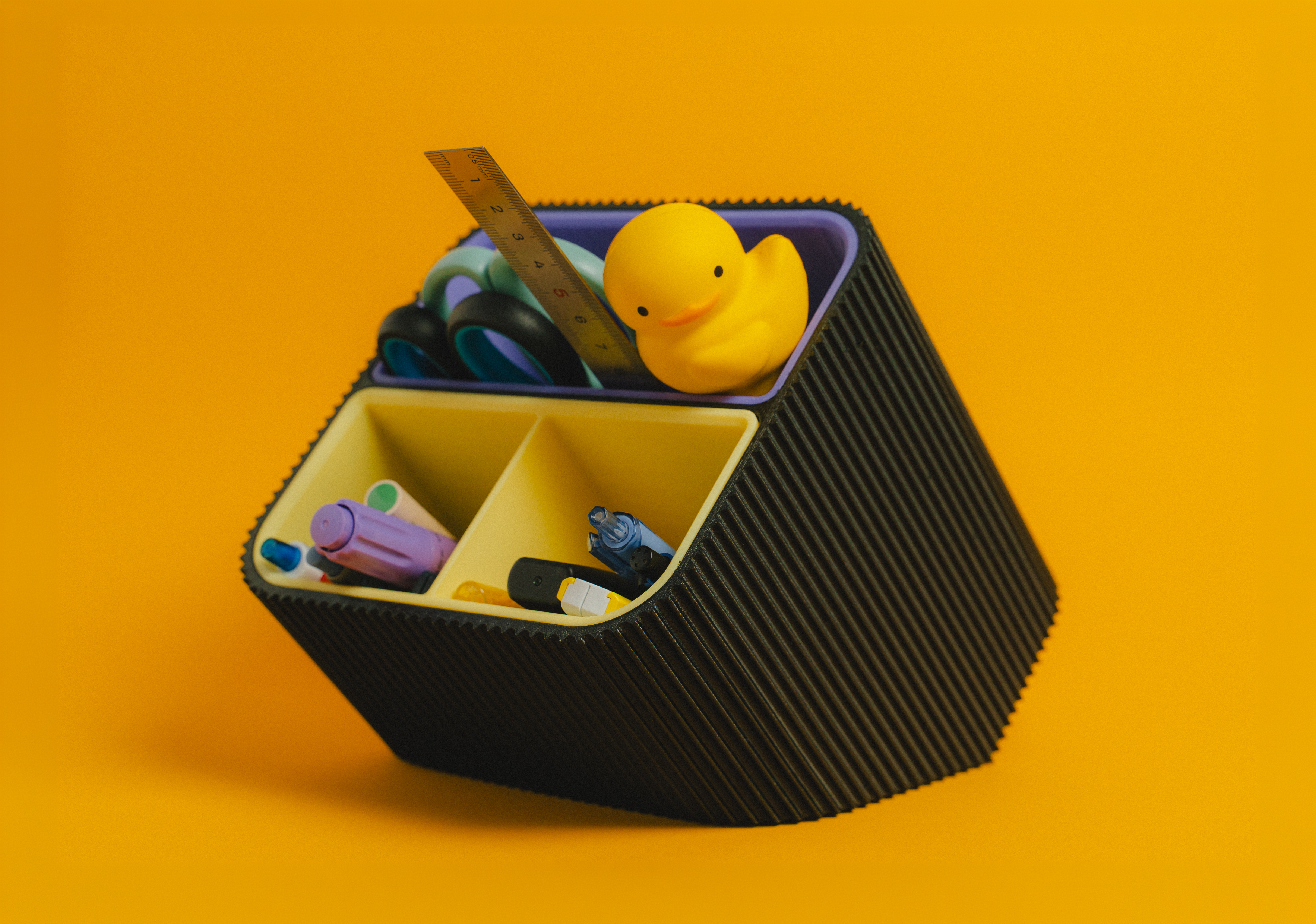 Desk organizer (modular and customizable)