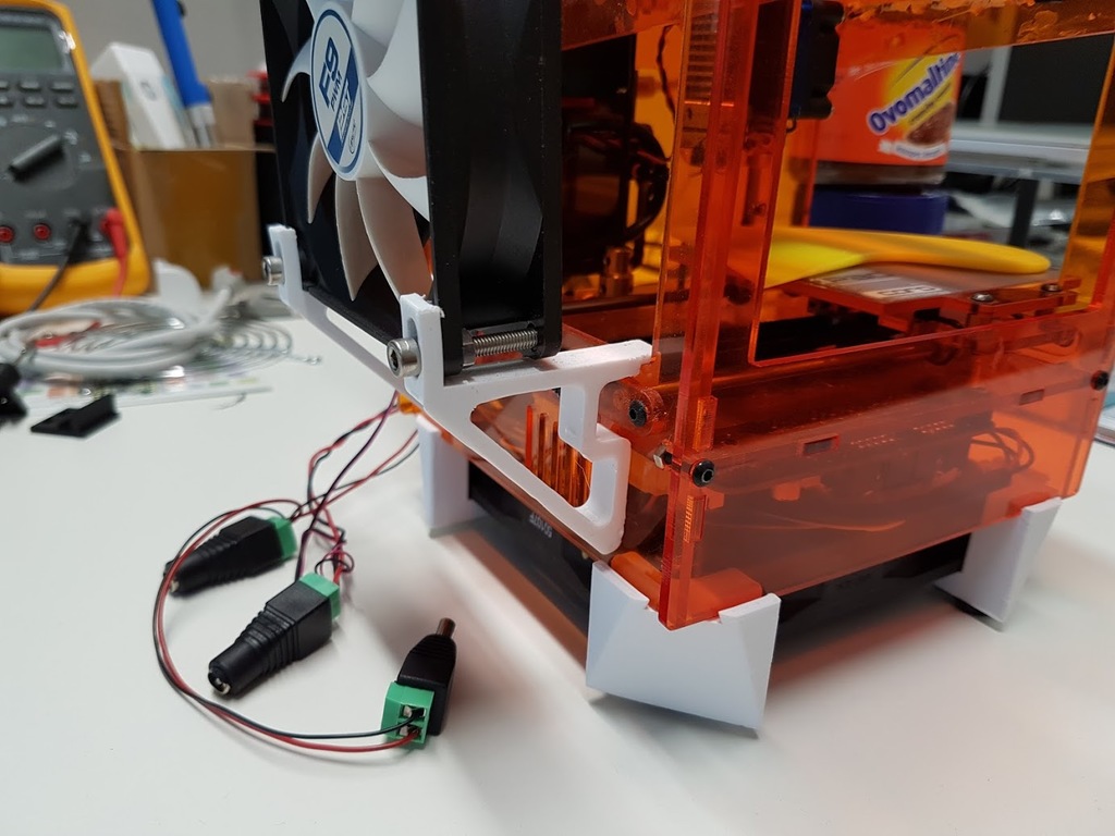 Filament cooling fan holder for Mini Fabrikator