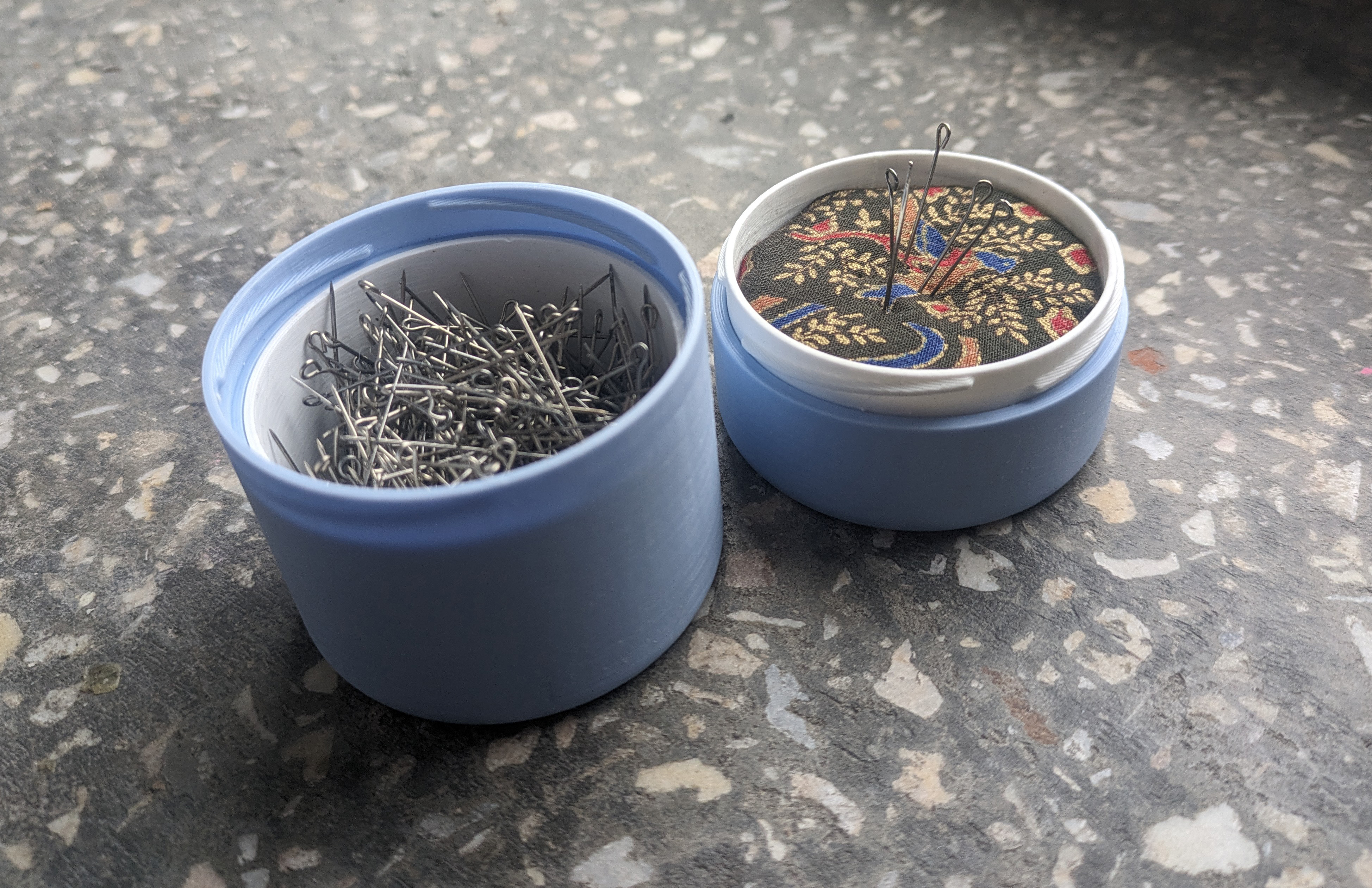 Needles & pins box