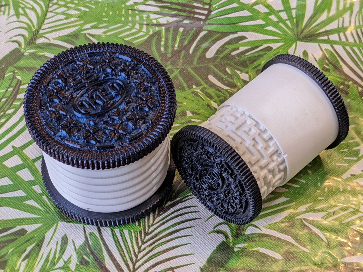 Giant Cookie Maze Can