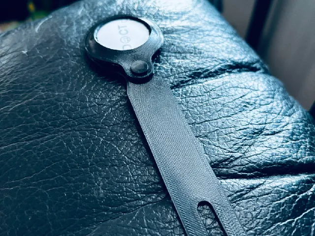 Apple AirTag Keychain and Luggage Lanyard