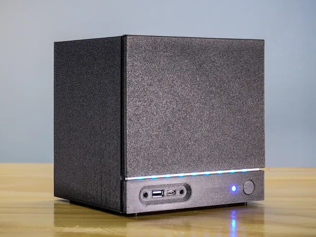 SUG-GABE-CUBE PC Case