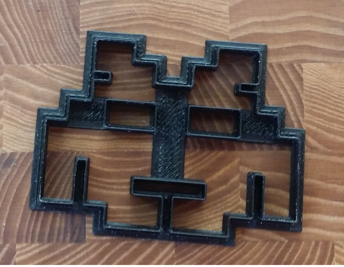 Space invader cookie cutter