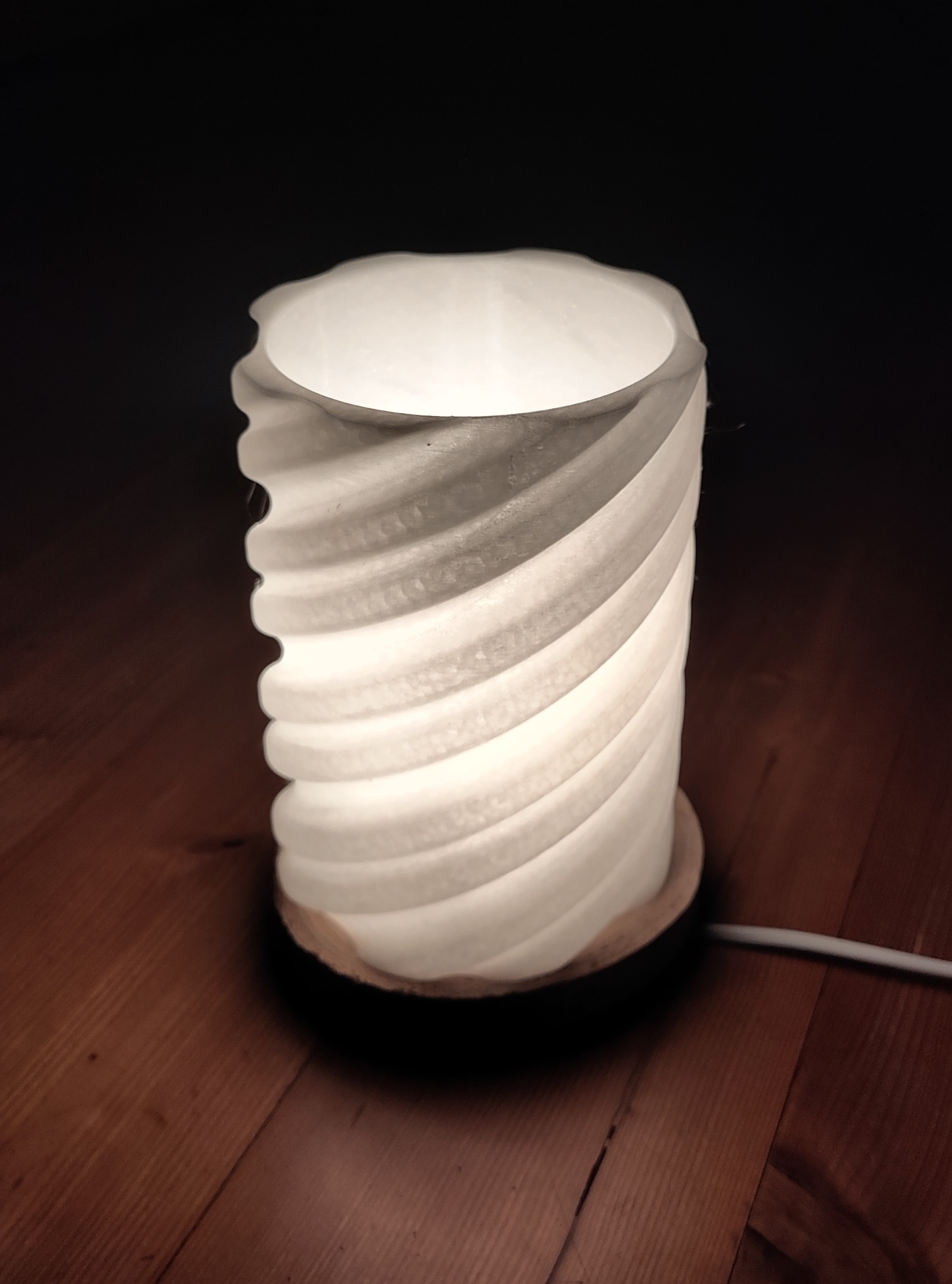 Lamp Helix