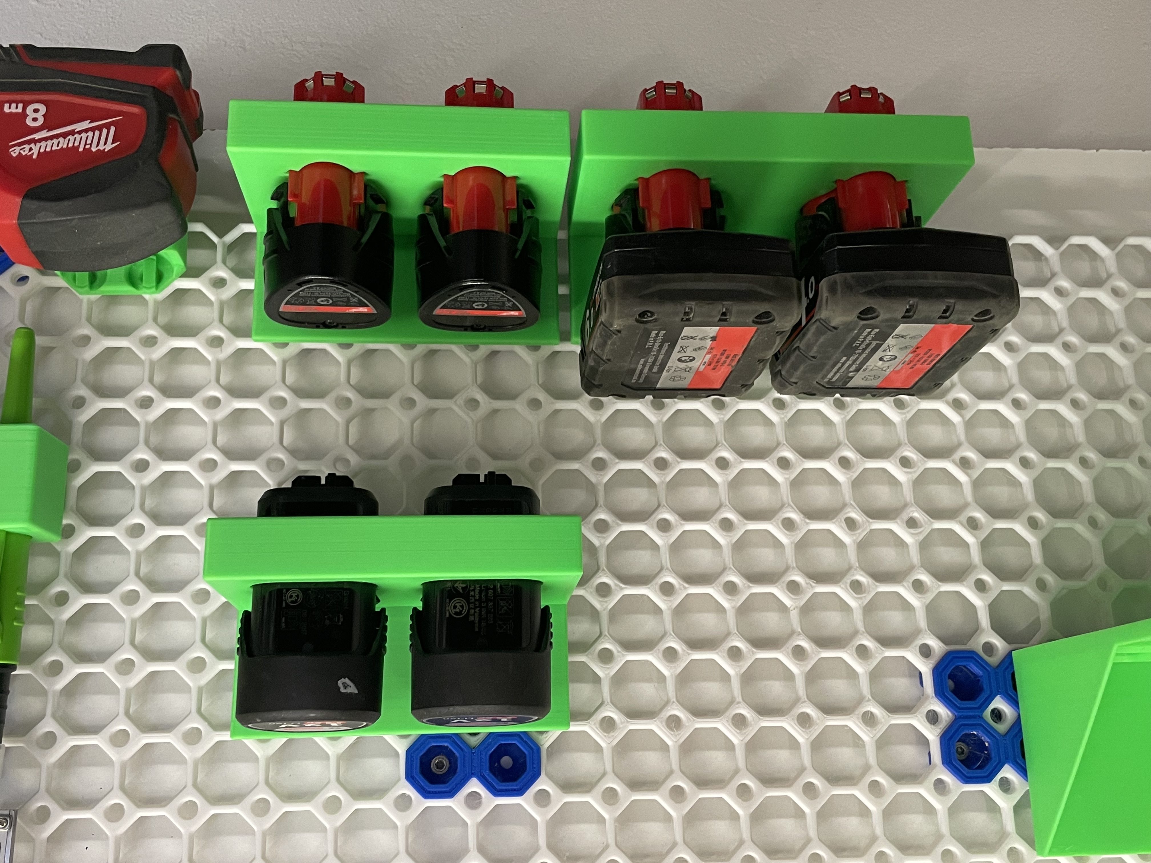 Multiboard Milwaukee M12 Battery Holder / Milwaukee M12 Akkuhalterung