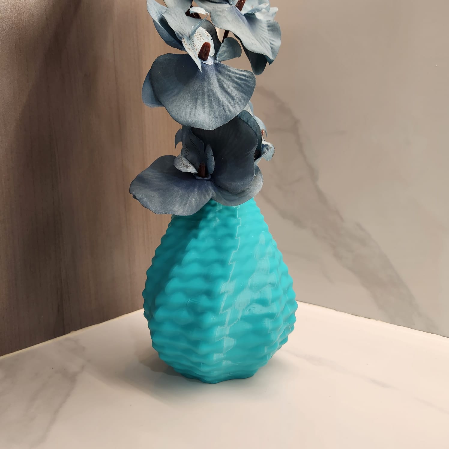 Jiten Vase | Modern and Minimalist Vase Home Decor