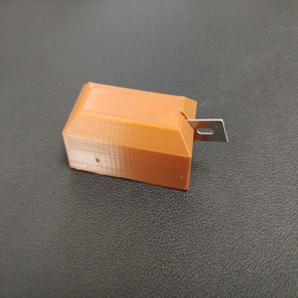 Used hobby knife/x-acto blade keeper