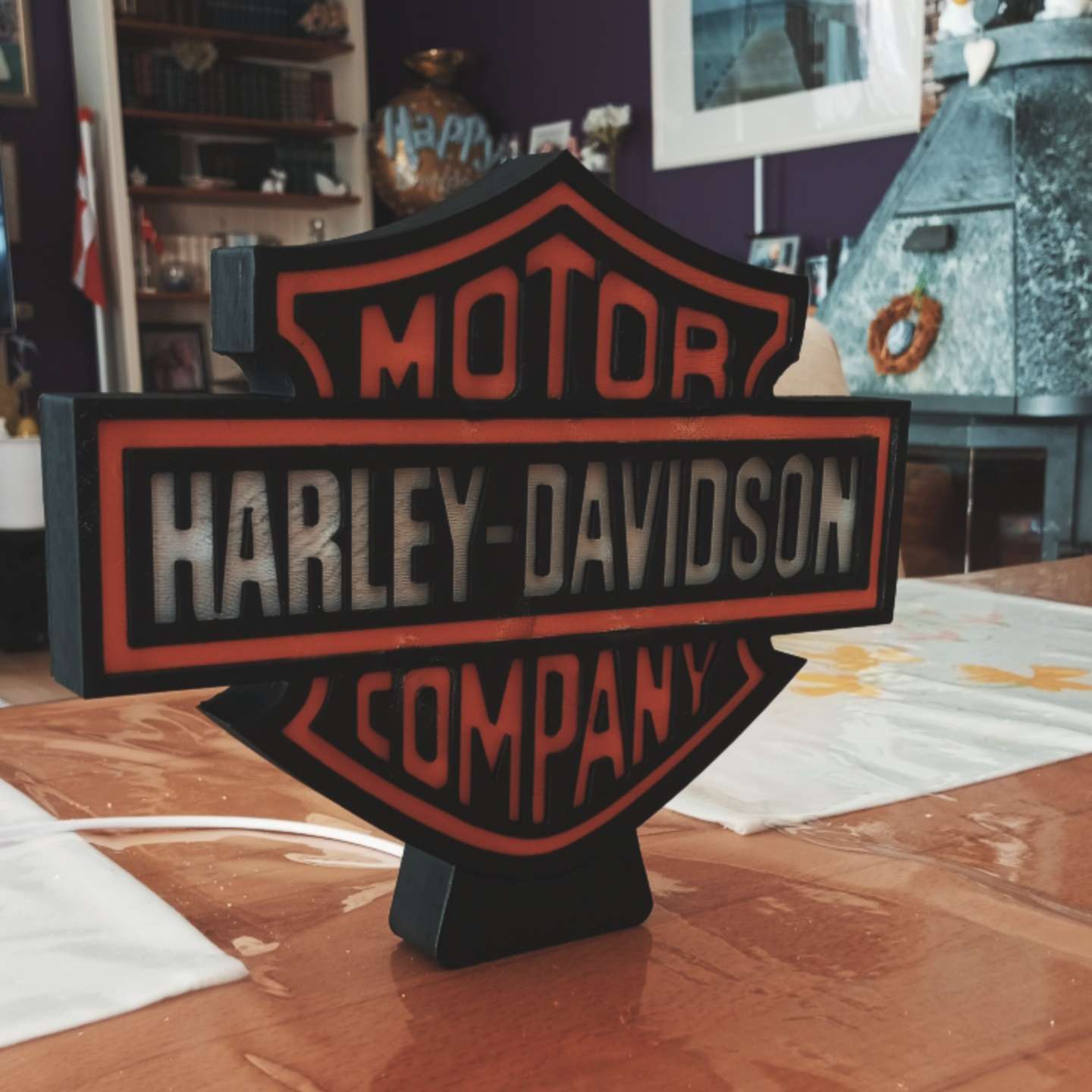 Harley Davidson Lightbox - No Ams Needed By Lars R. 