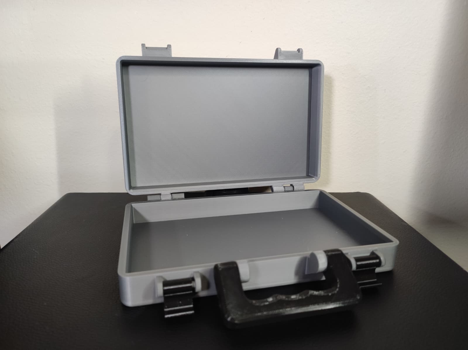 Mini Briefcase - with print in place hinge!
